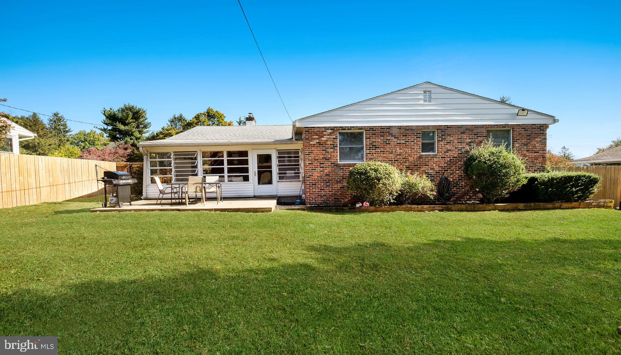 HIGH MEADOW - Residential