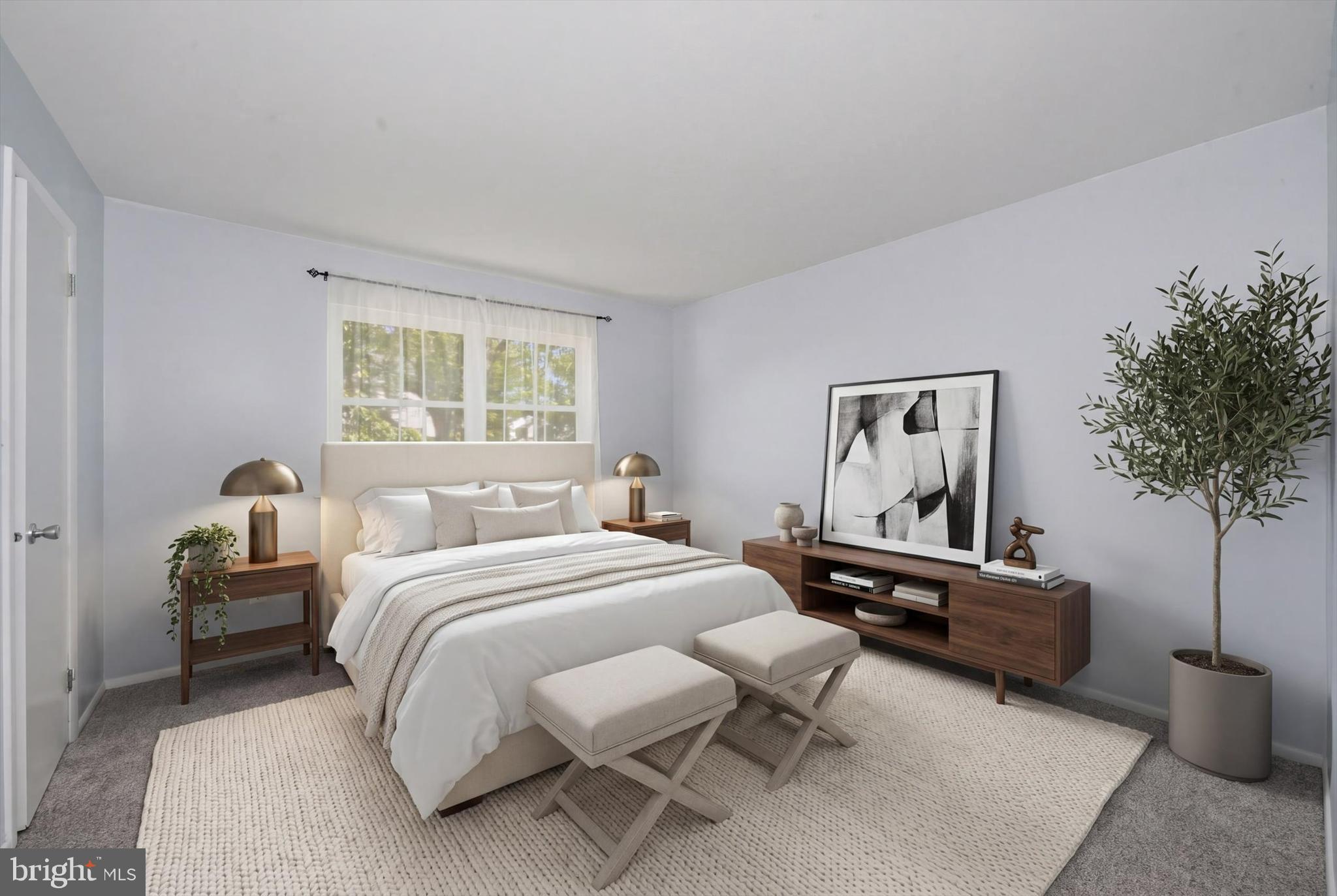 WHISPERING PINES - Residential