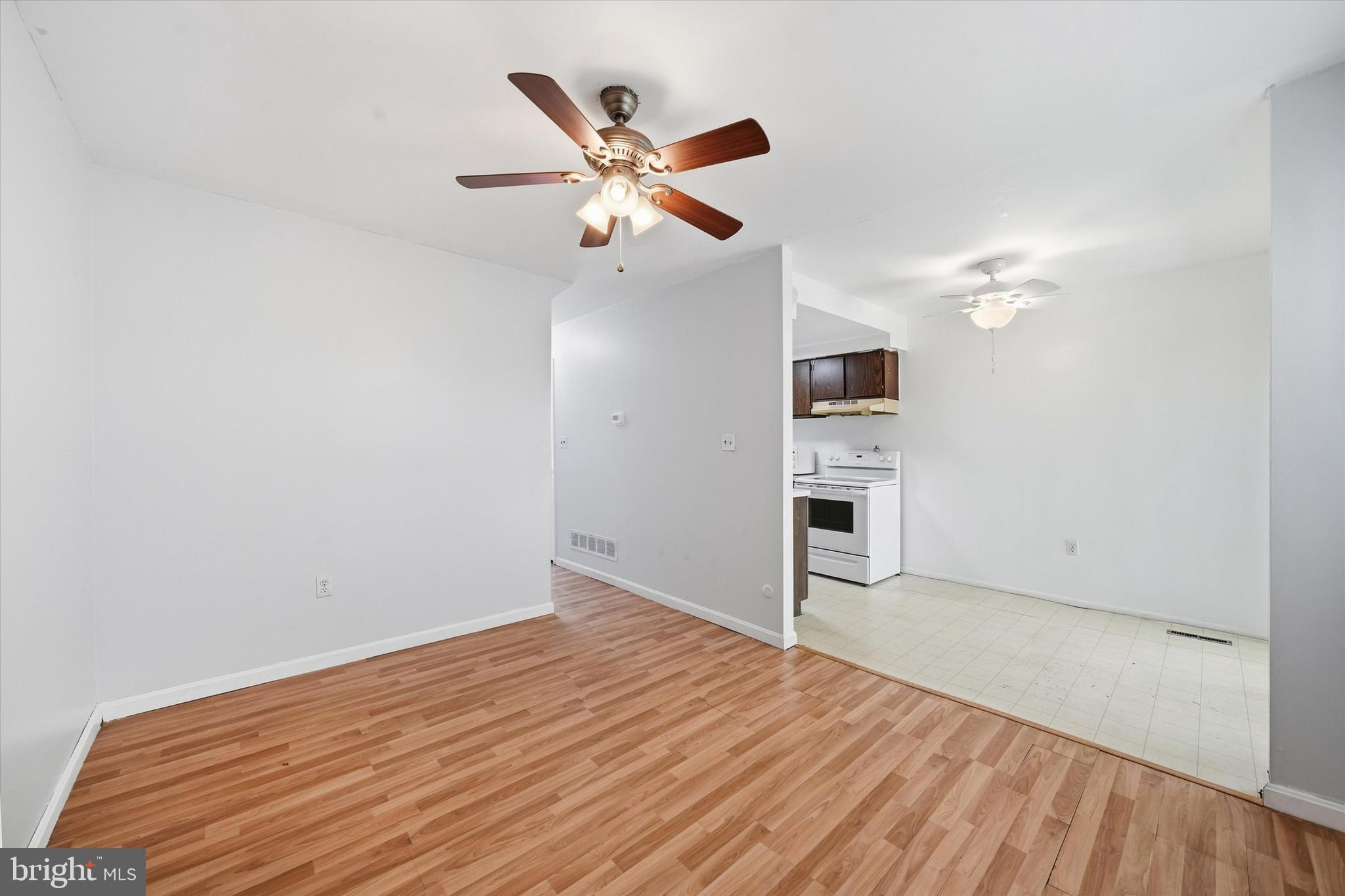 WHISPERING PINES - Residential