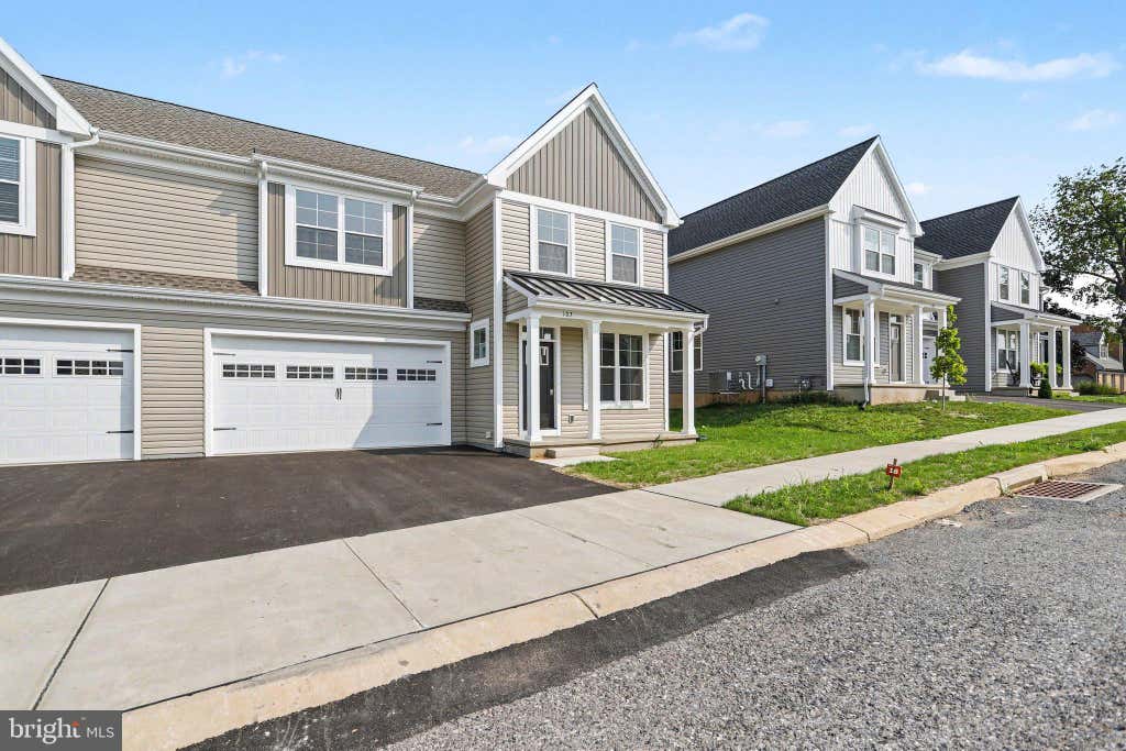 Photo of 107 Brookfield Drive #LOT 18, ELIZABETHTOWN, PA 17022 (MLS # PALA2093676)