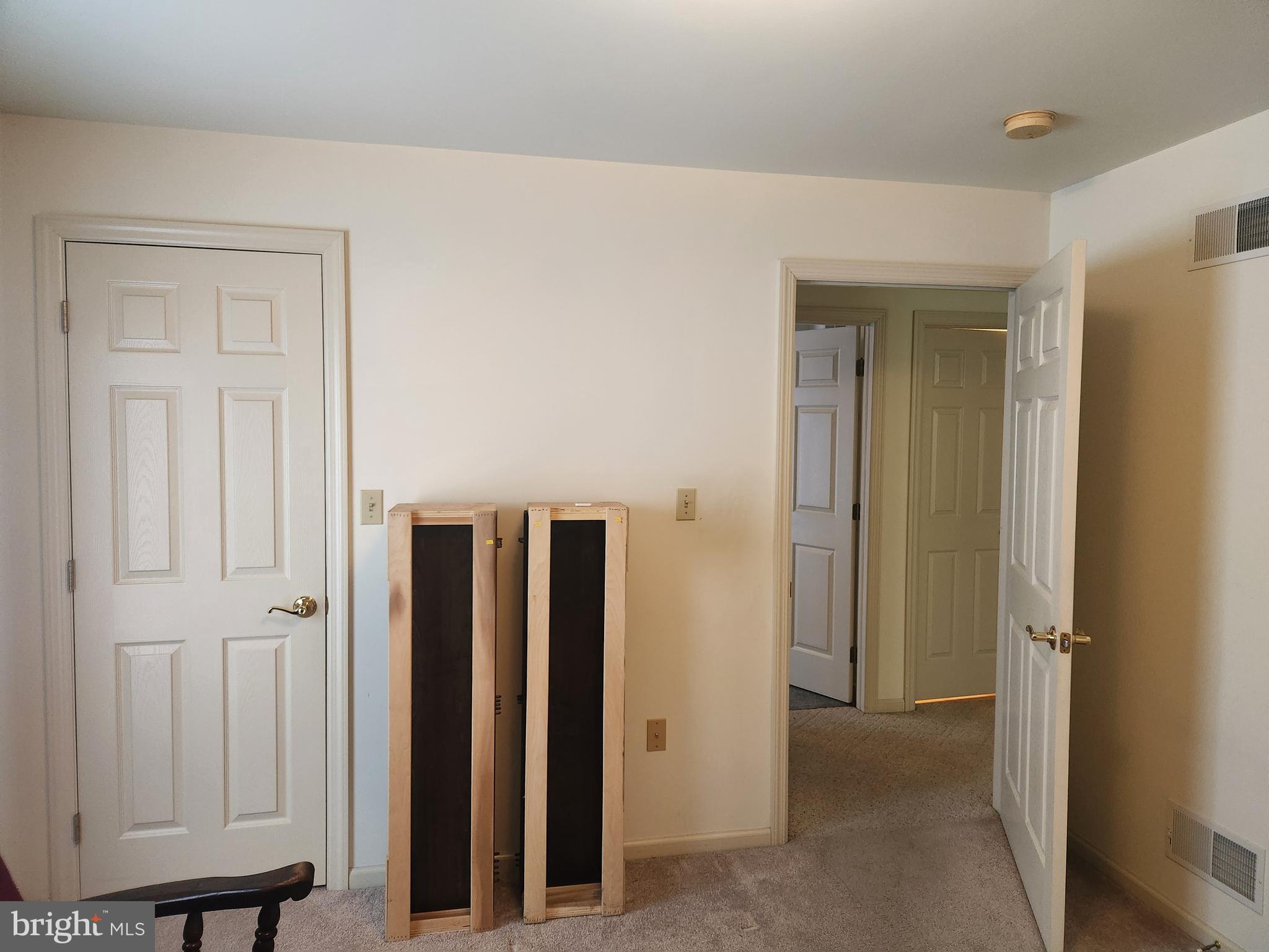 WARWICK - Residential