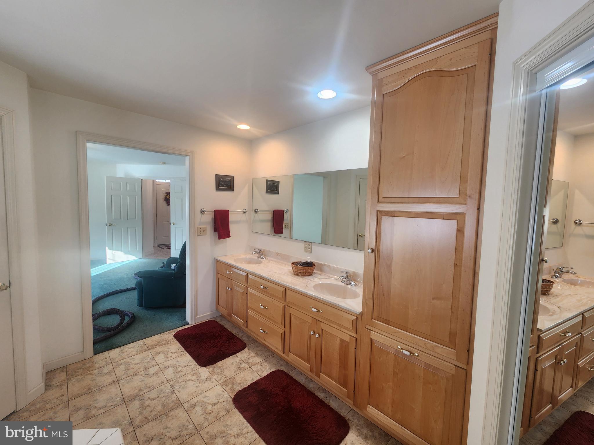 WARWICK - Residential