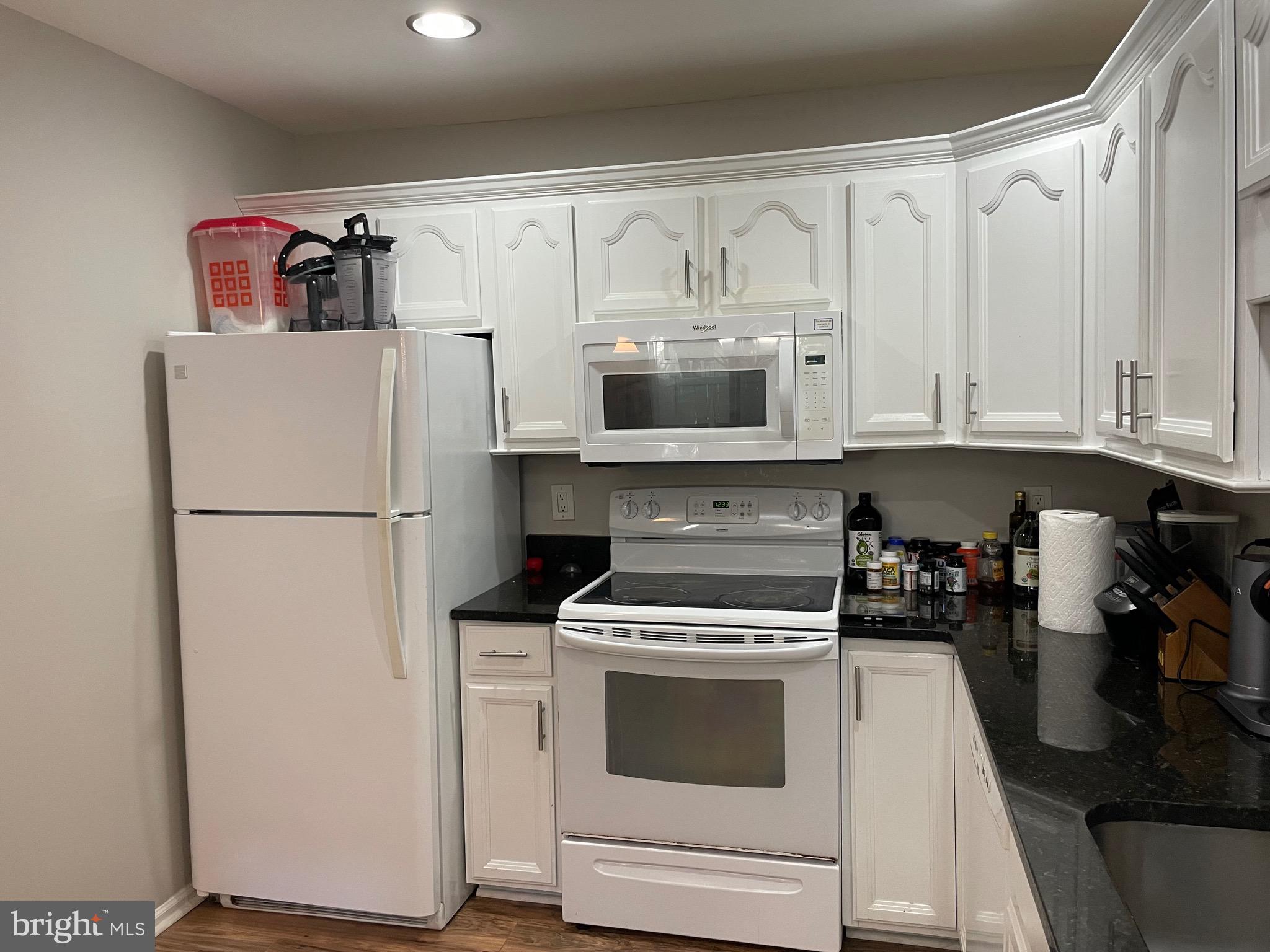 ROCKLEDGE CLUSTERS CONDO - Residential Lease