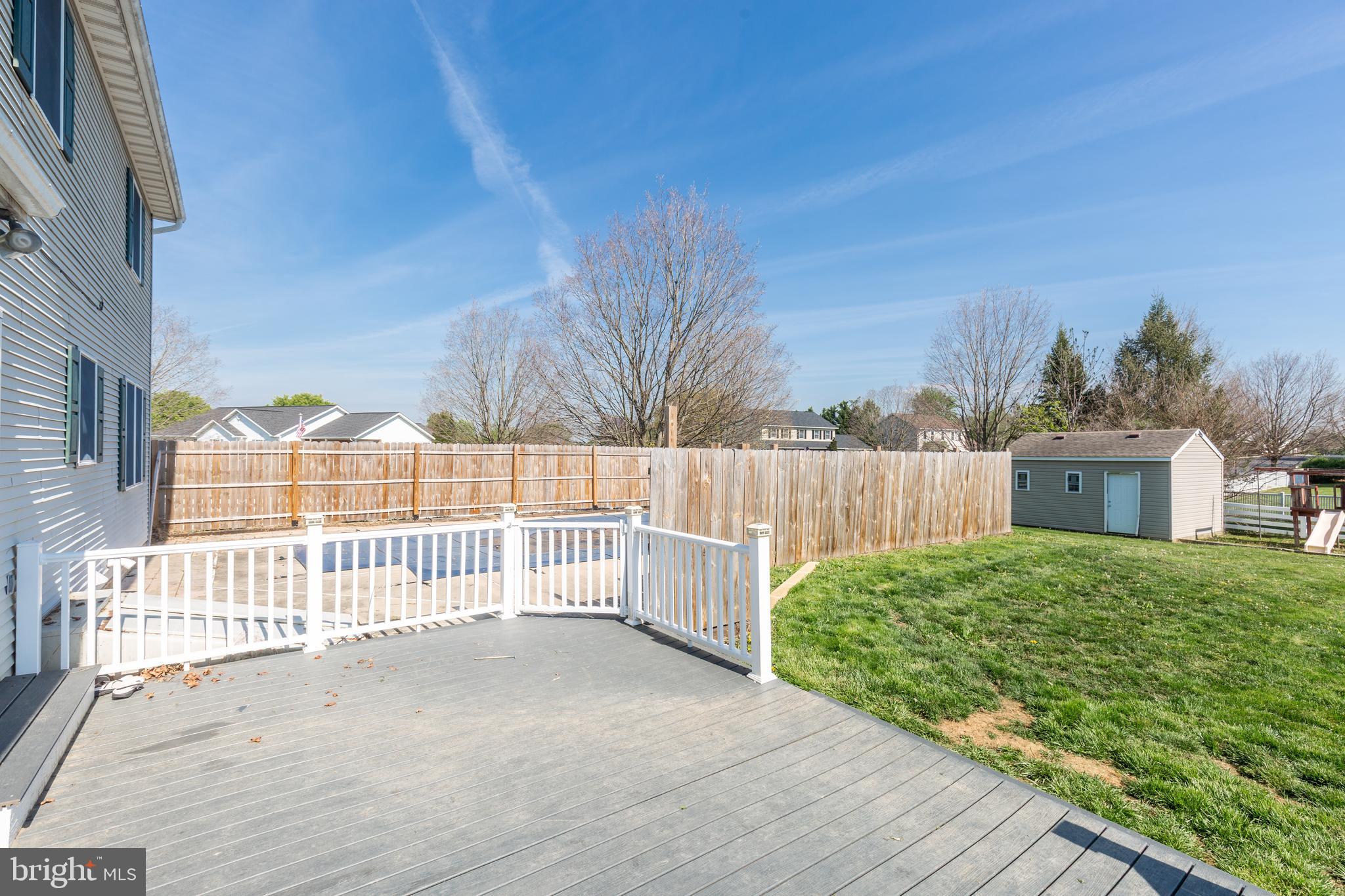 MEADOWVIEW - Residential