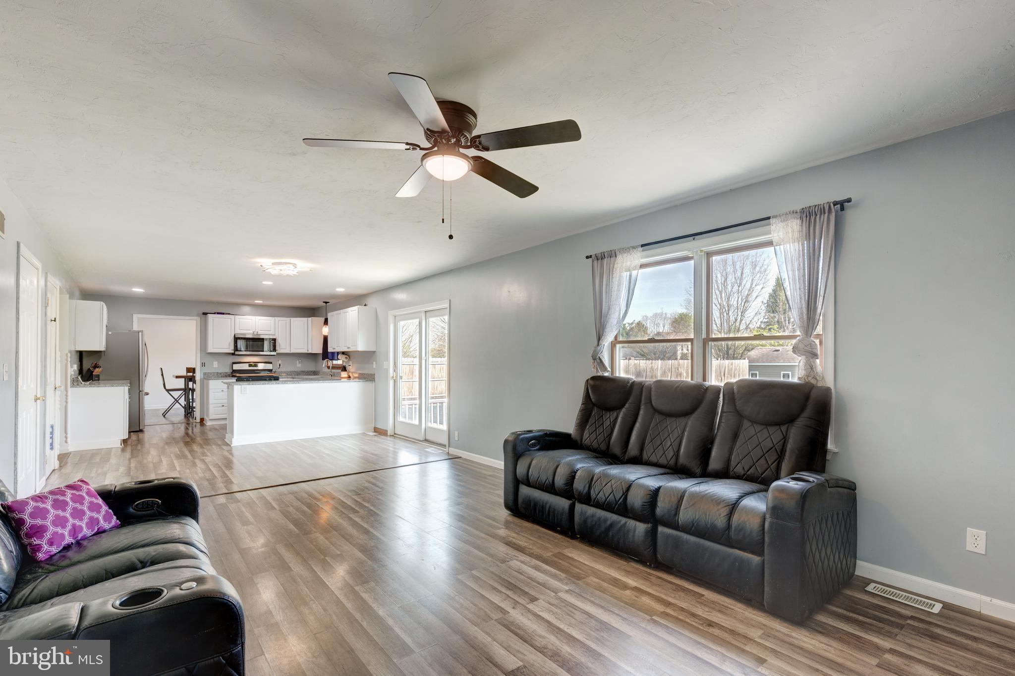 MEADOWVIEW - Residential