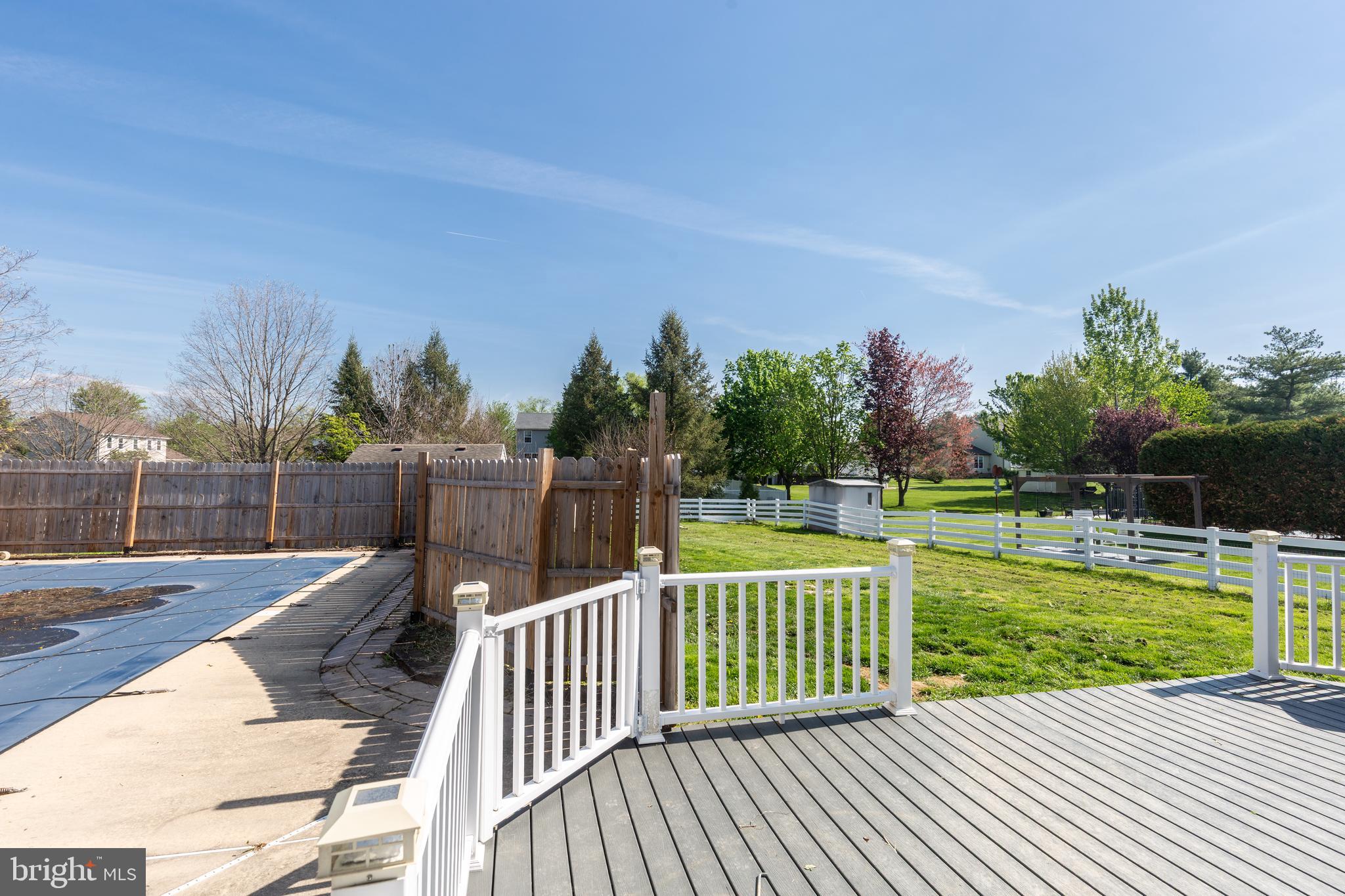 MEADOWVIEW - Residential