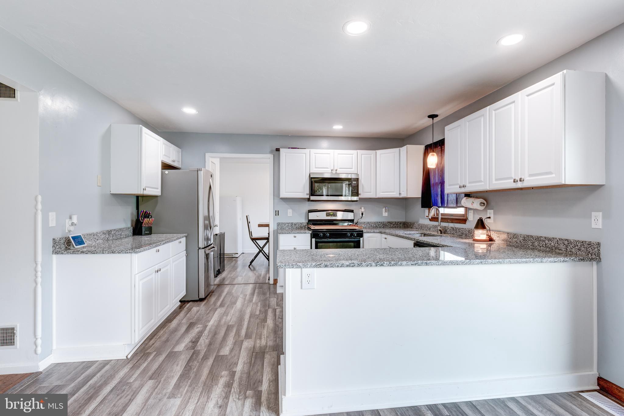 MEADOWVIEW - Residential