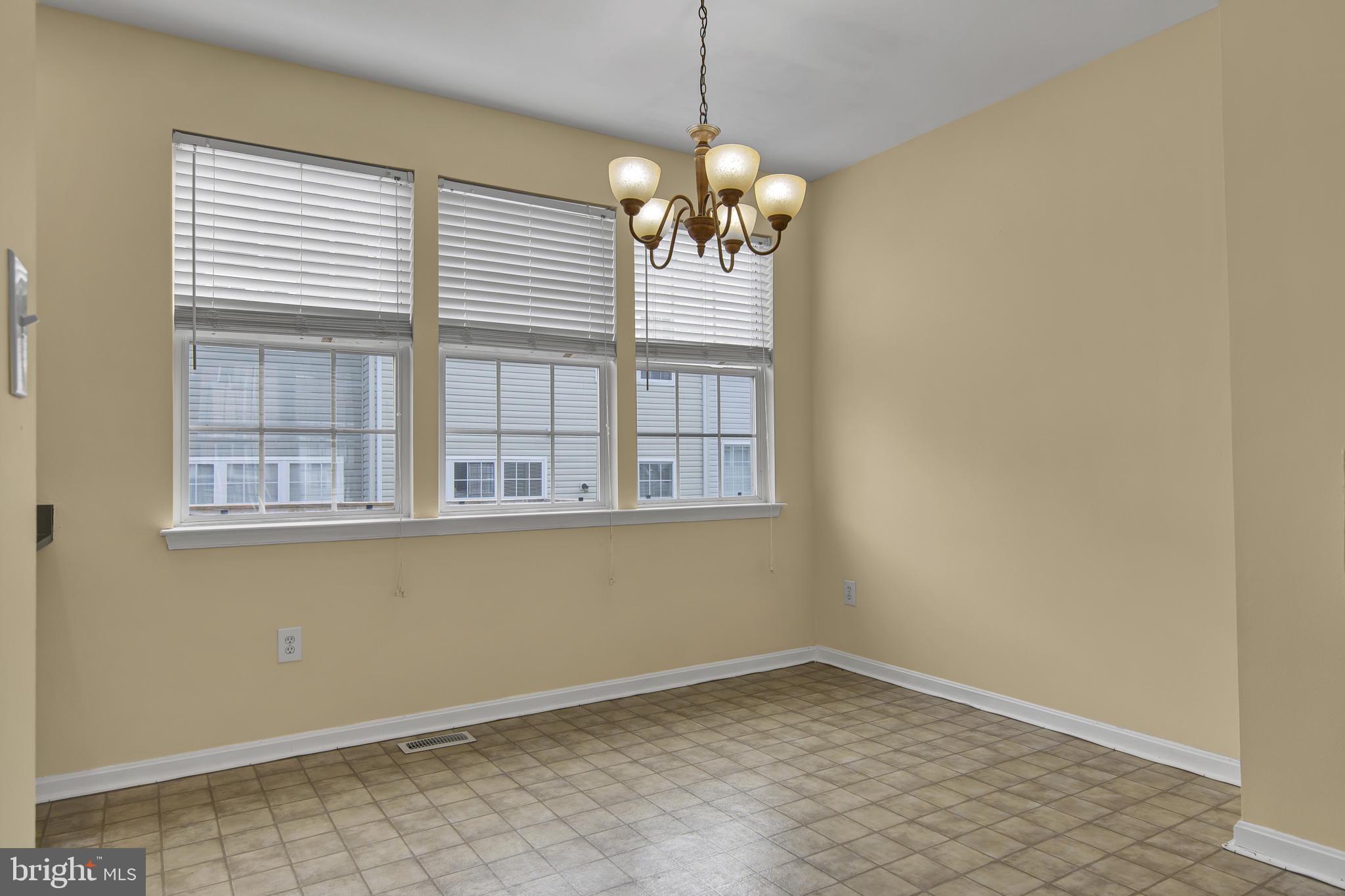 HIGHLAND GATE - Residential