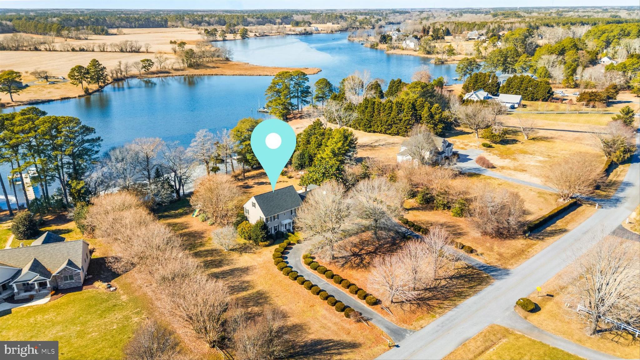 SADDLE CREEK - Residential