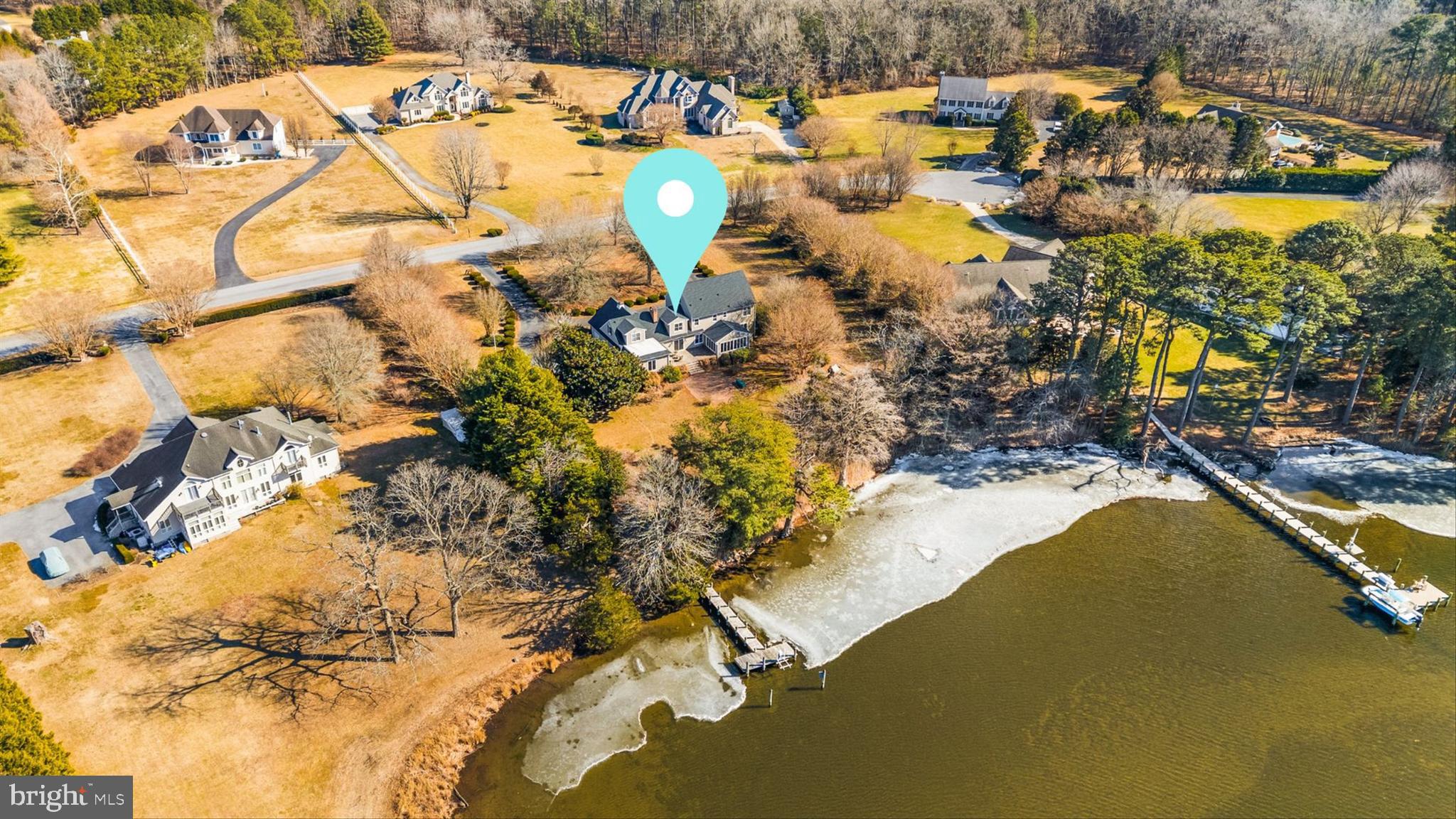 SADDLE CREEK - Residential