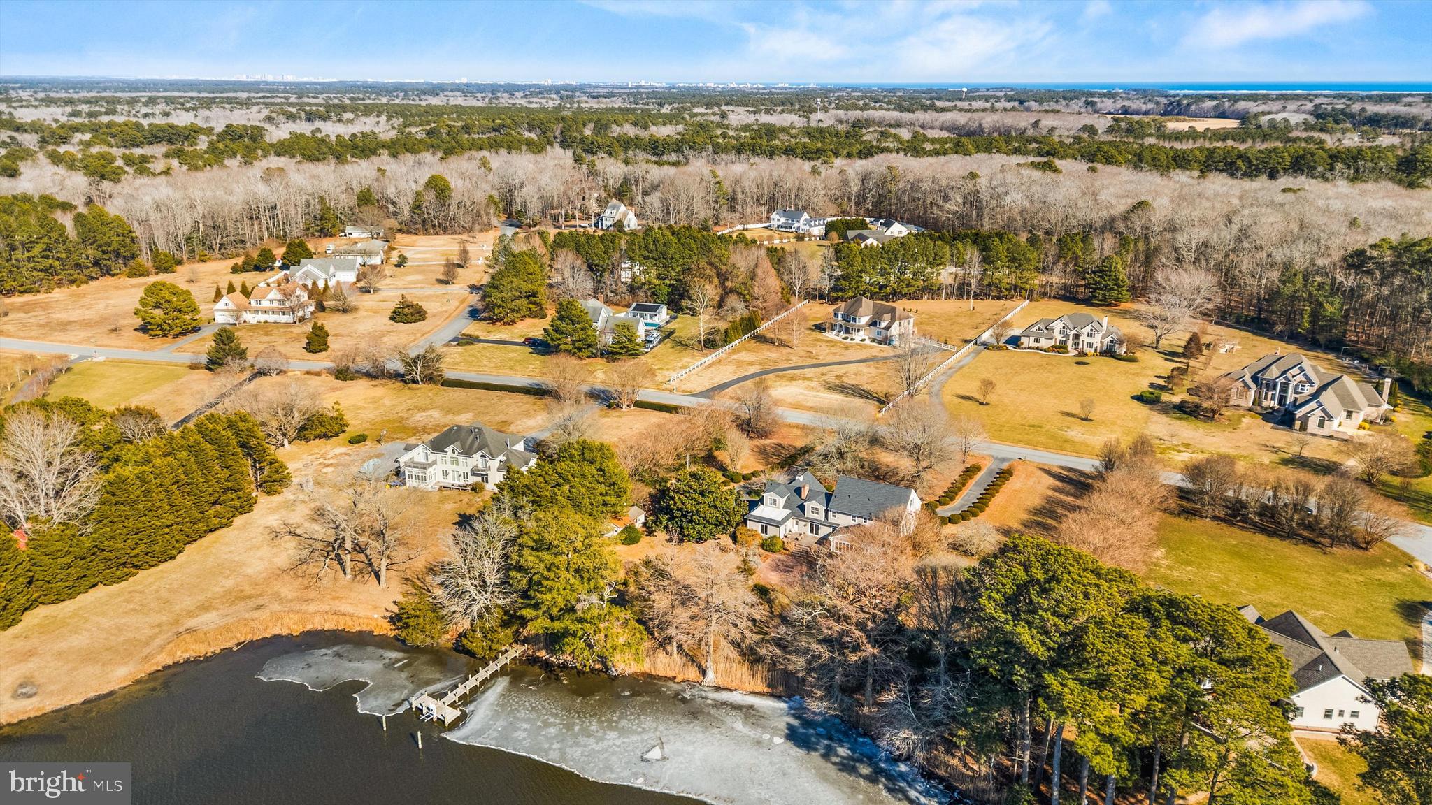 SADDLE CREEK - Residential