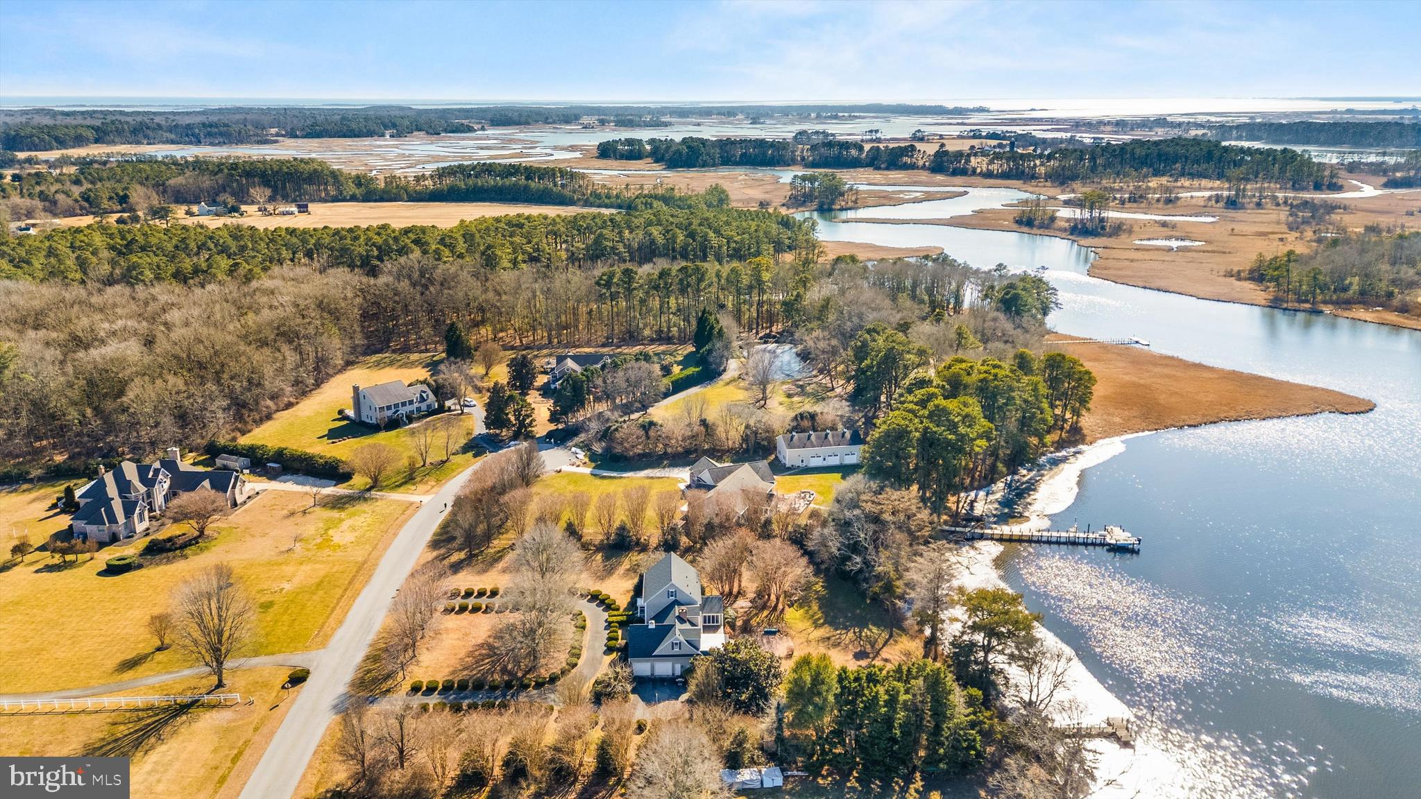 SADDLE CREEK - Residential