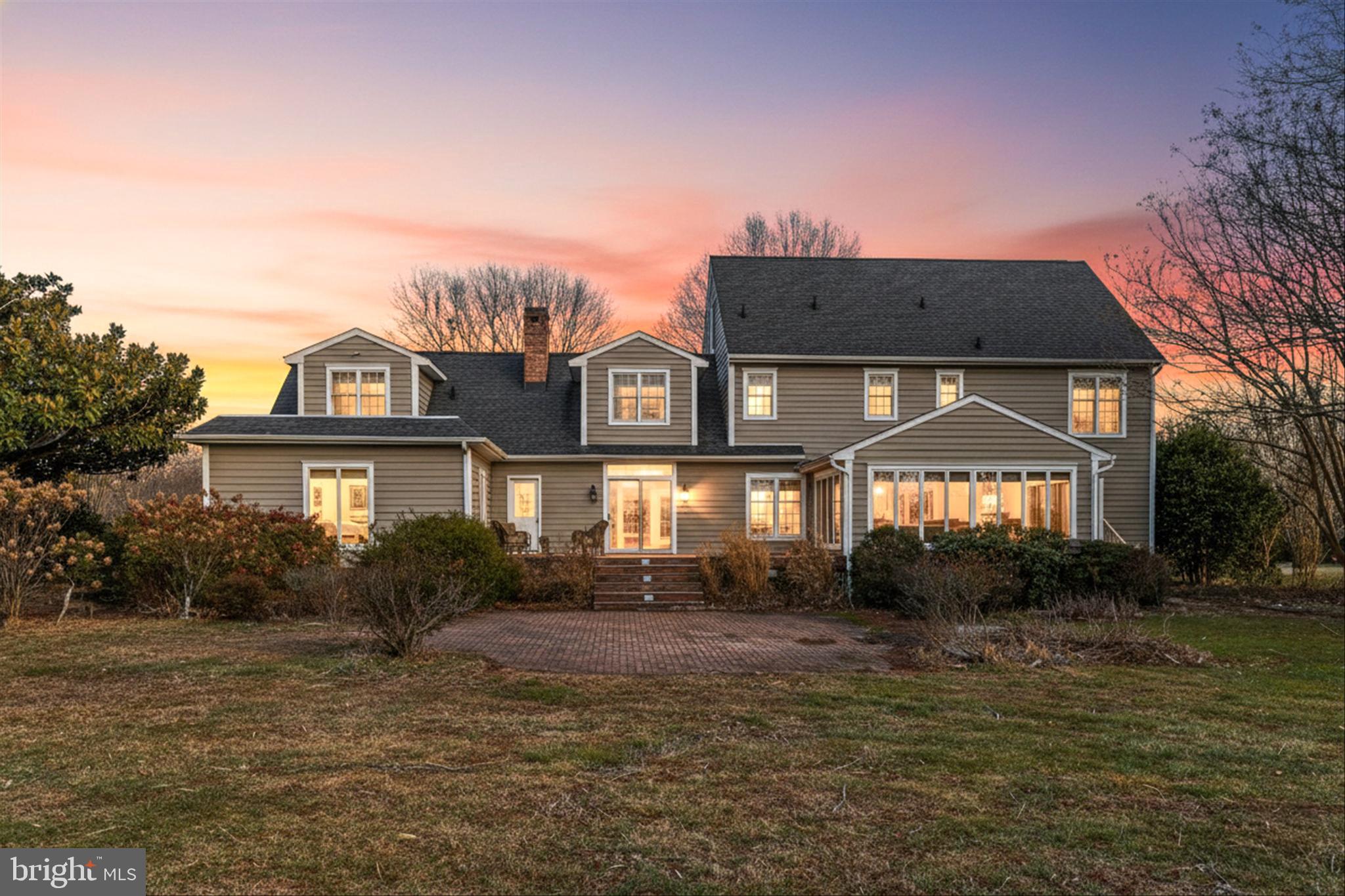 SADDLE CREEK - Residential