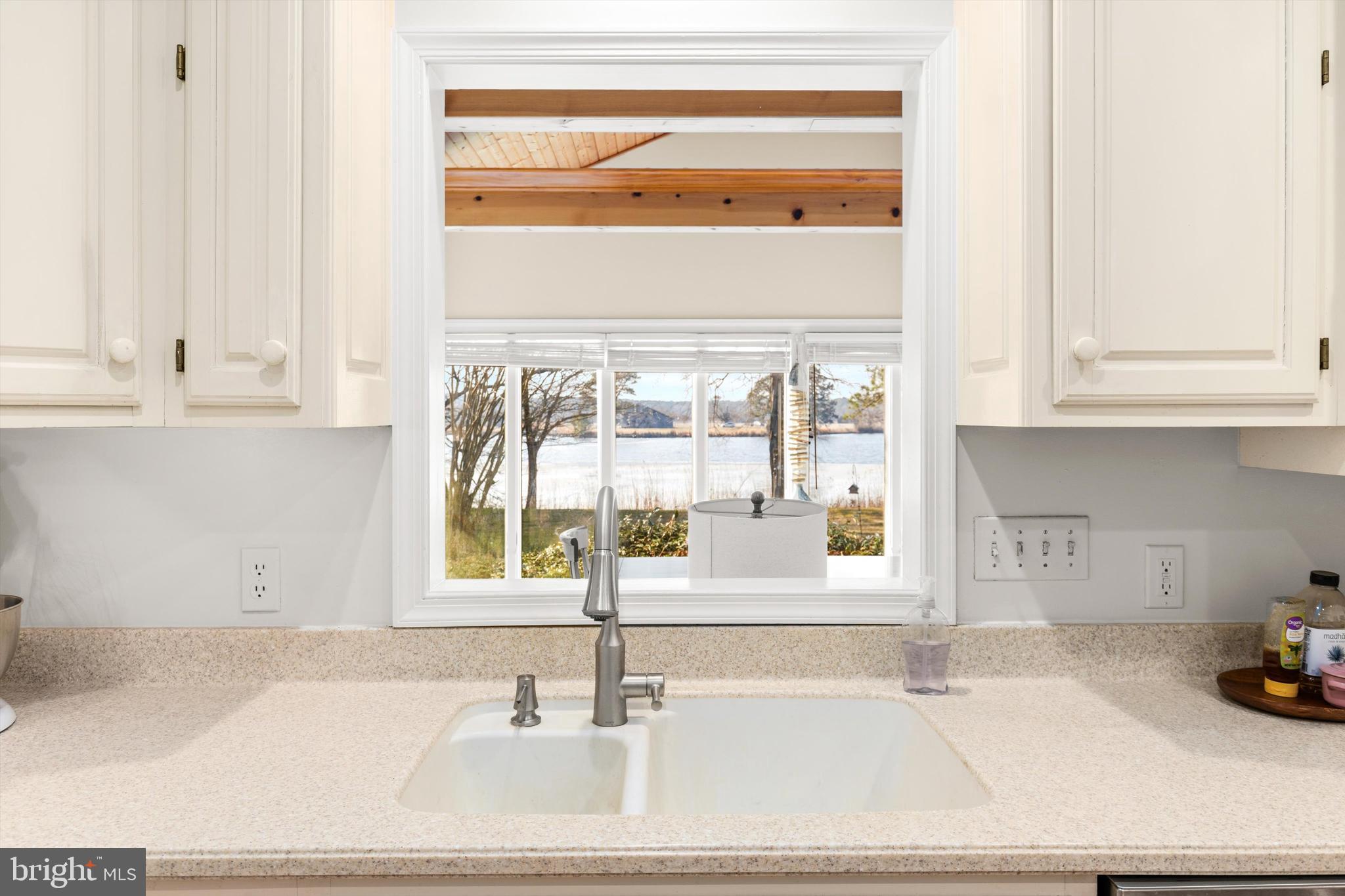 SADDLE CREEK - Residential