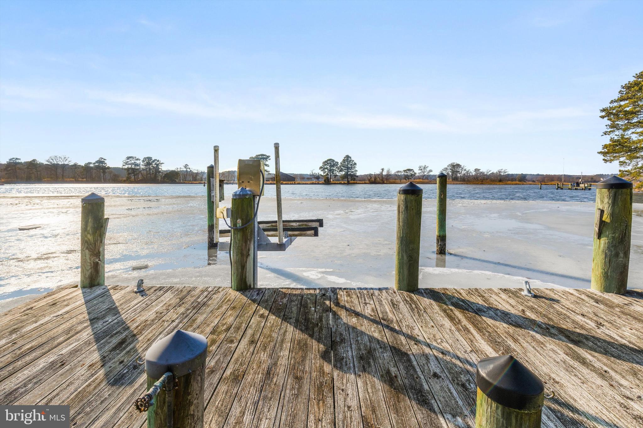 SADDLE CREEK - Residential