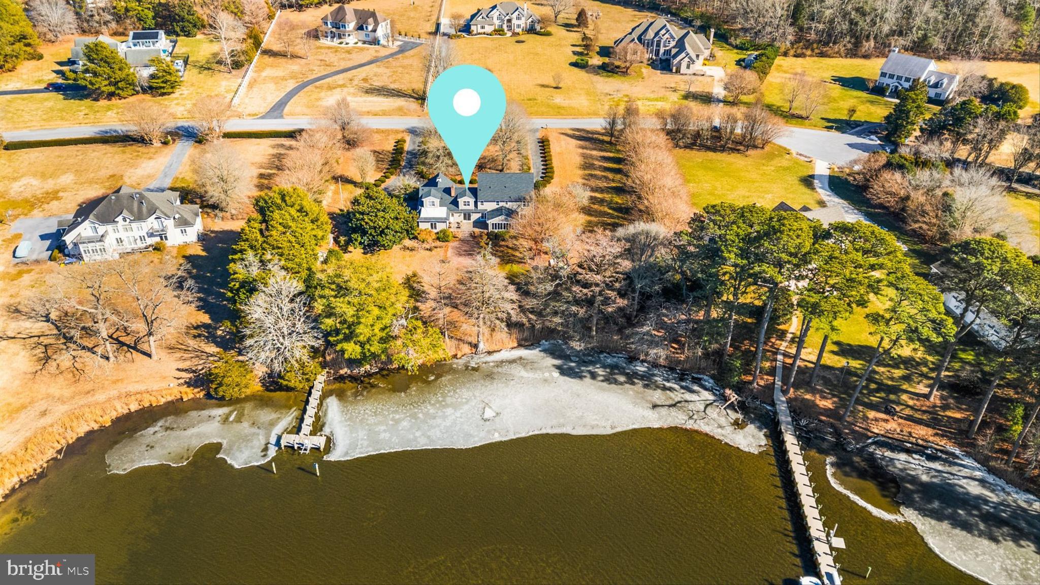 SADDLE CREEK - Residential