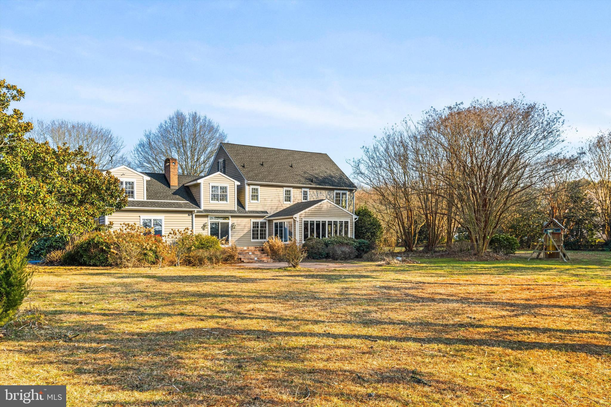 SADDLE CREEK - Residential