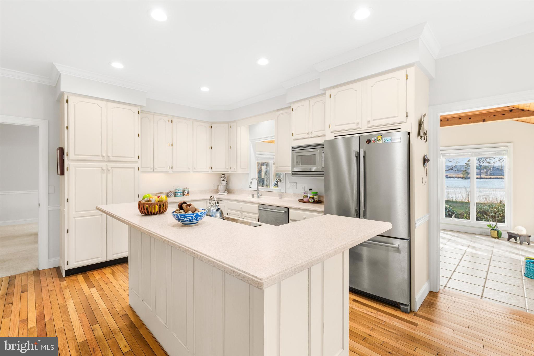 SADDLE CREEK - Residential