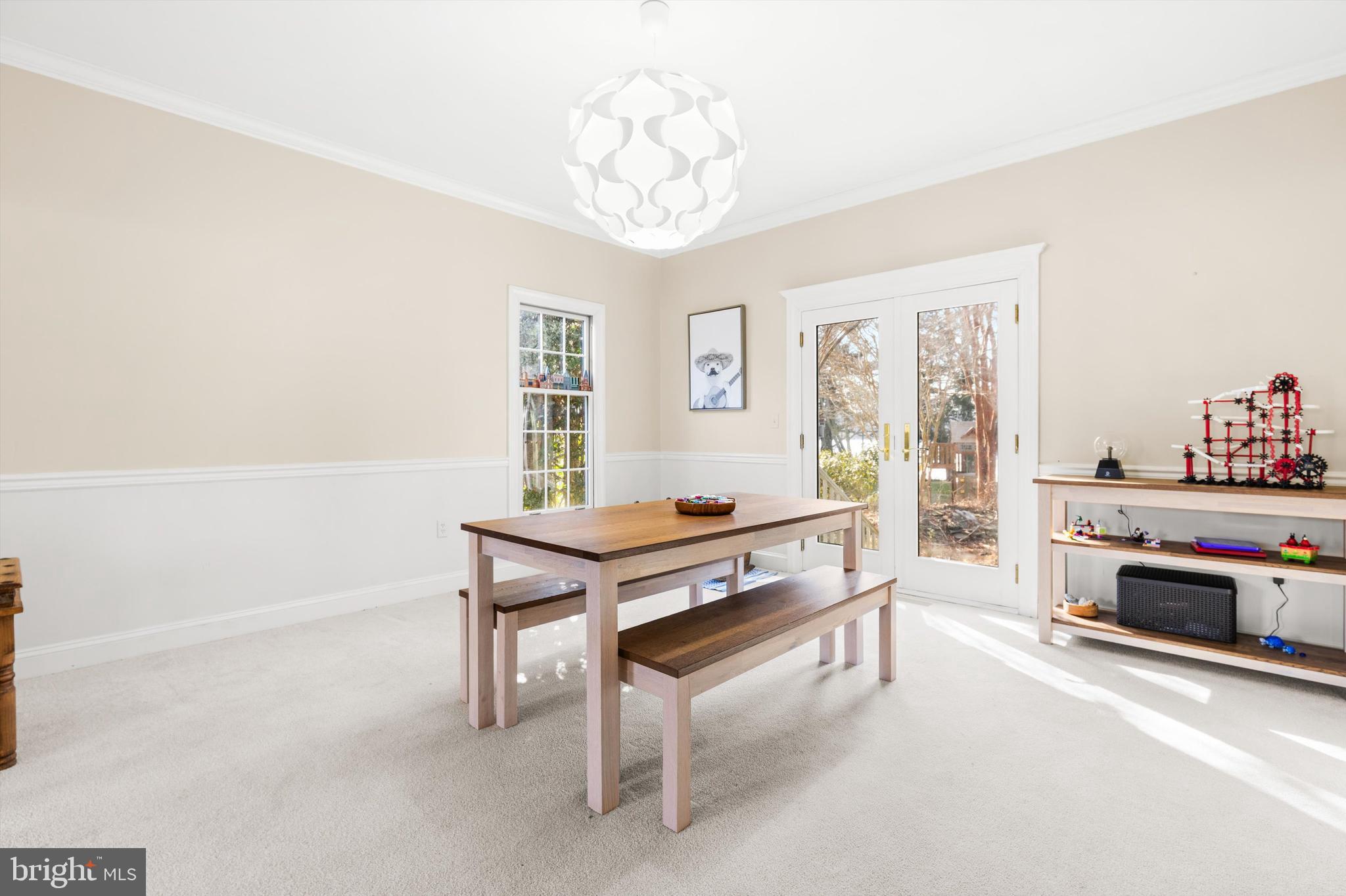 SADDLE CREEK - Residential