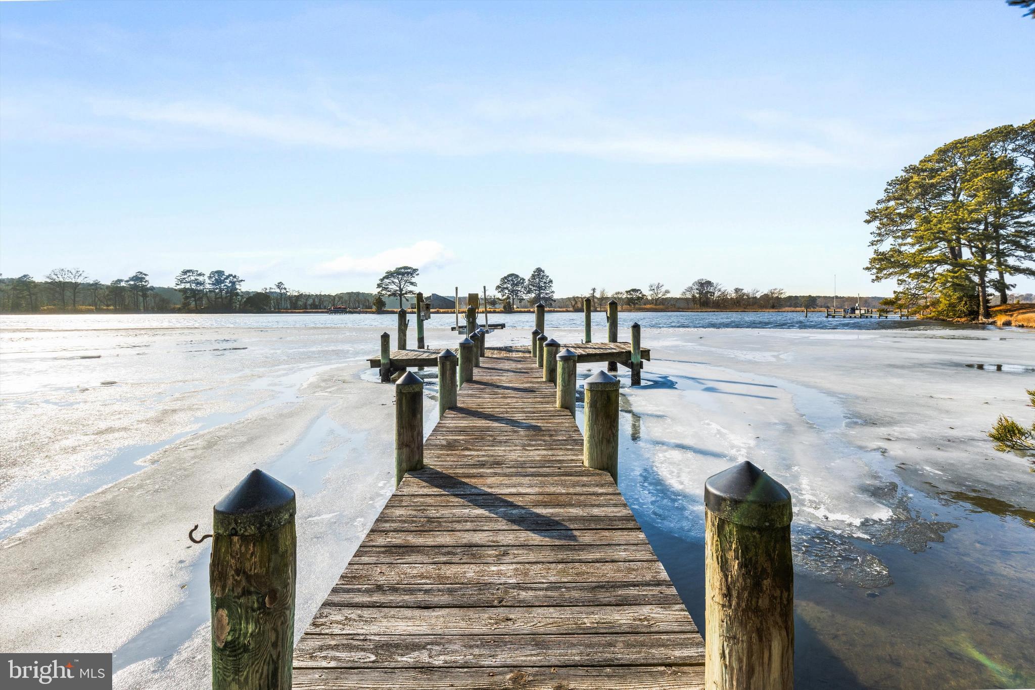 SADDLE CREEK - Residential