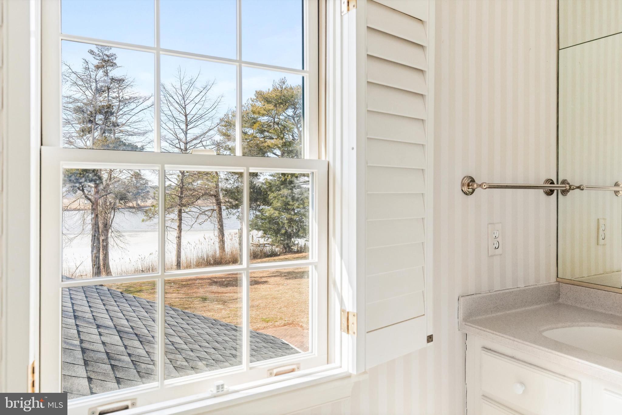 SADDLE CREEK - Residential