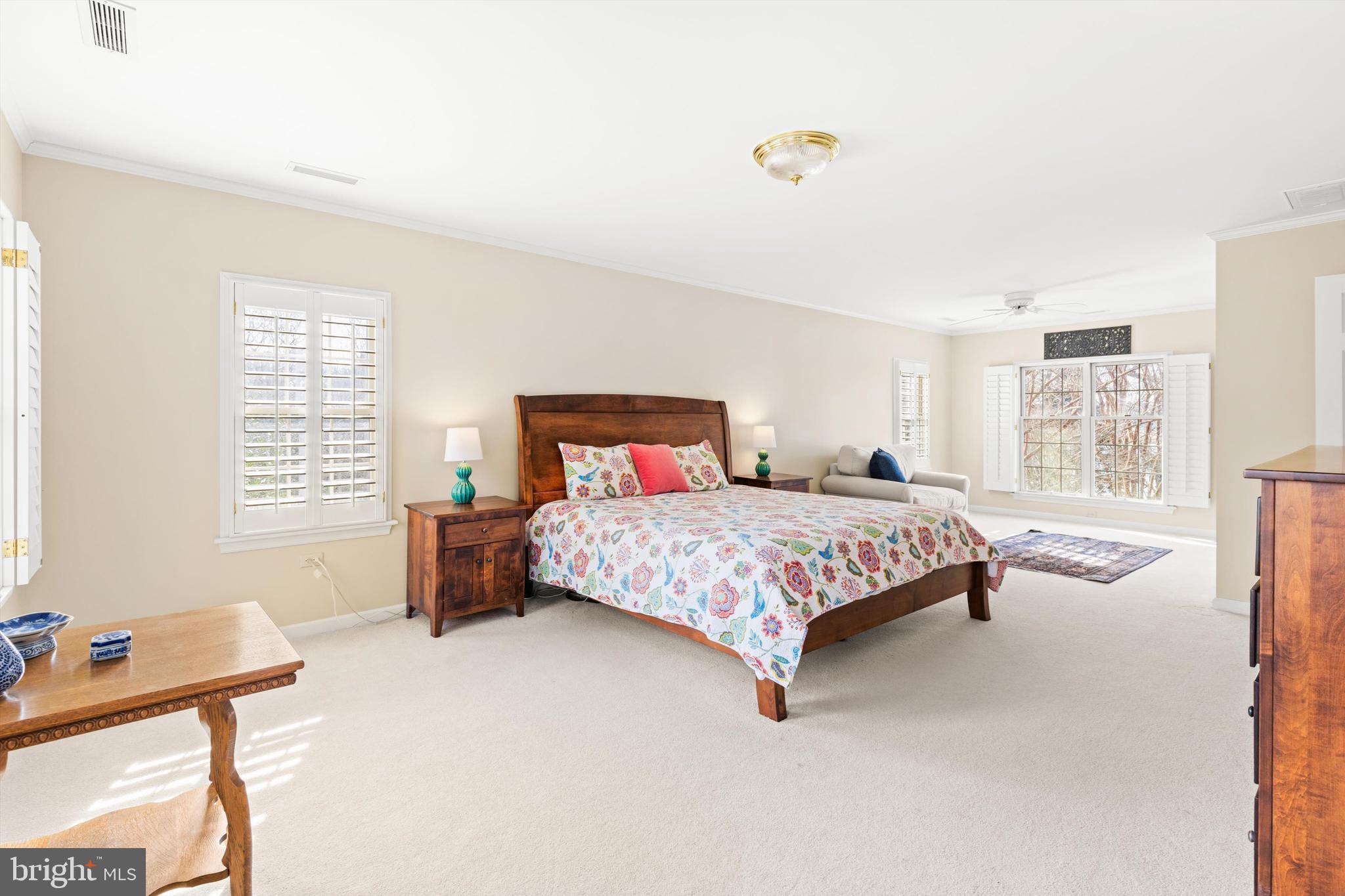 SADDLE CREEK - Residential