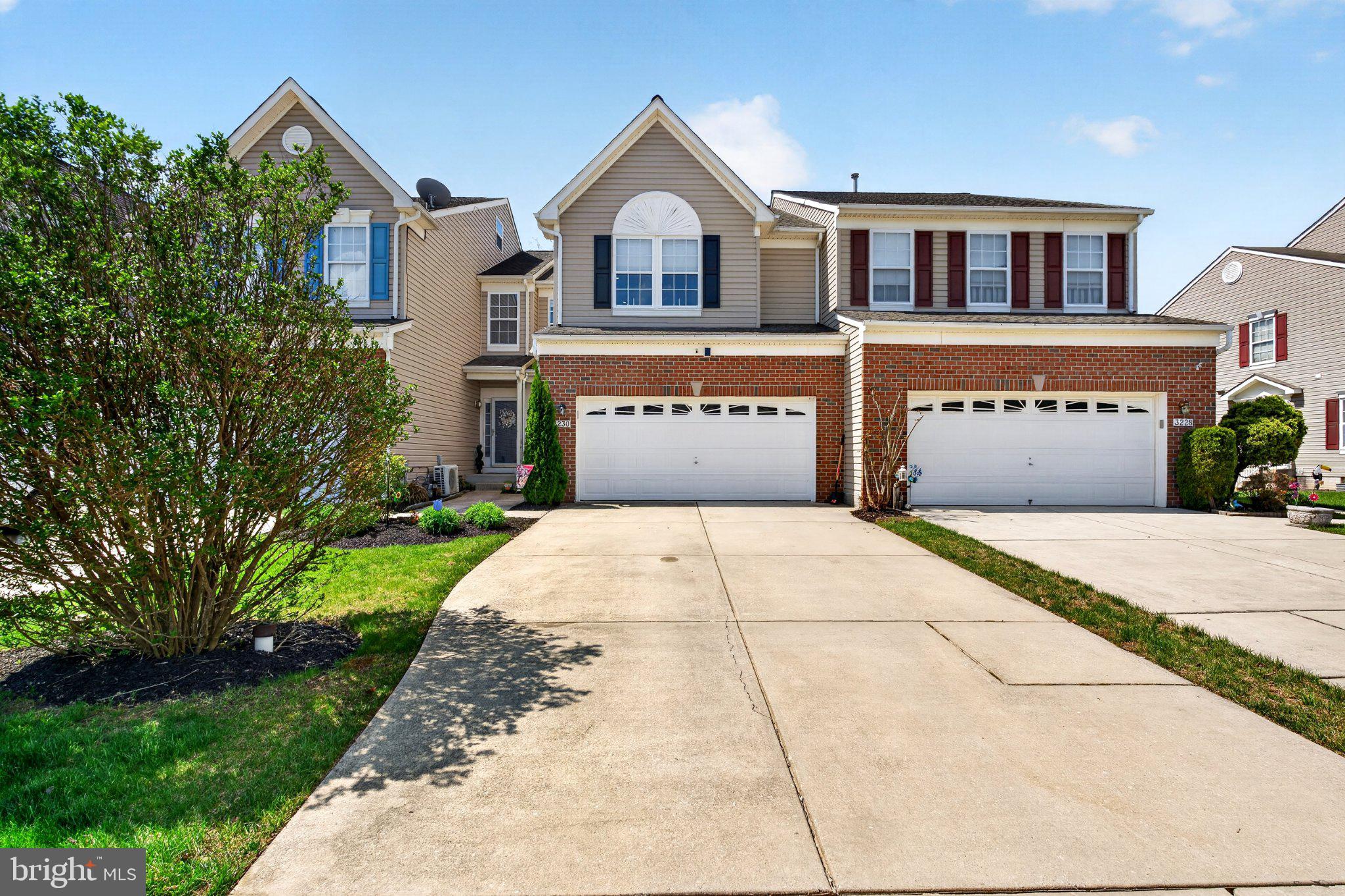 LOU MAR ESTATES - Residential