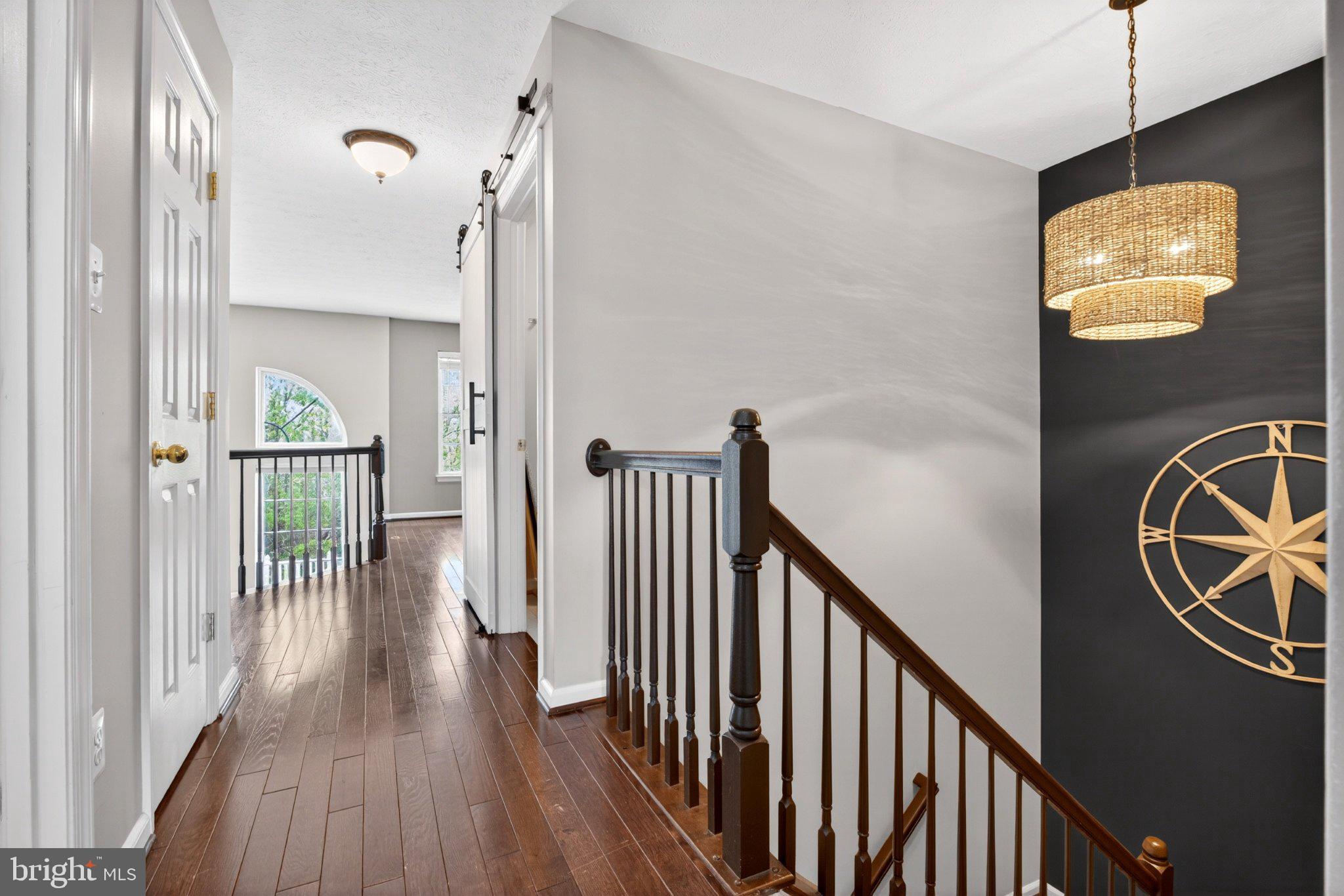 LOU MAR ESTATES - Residential