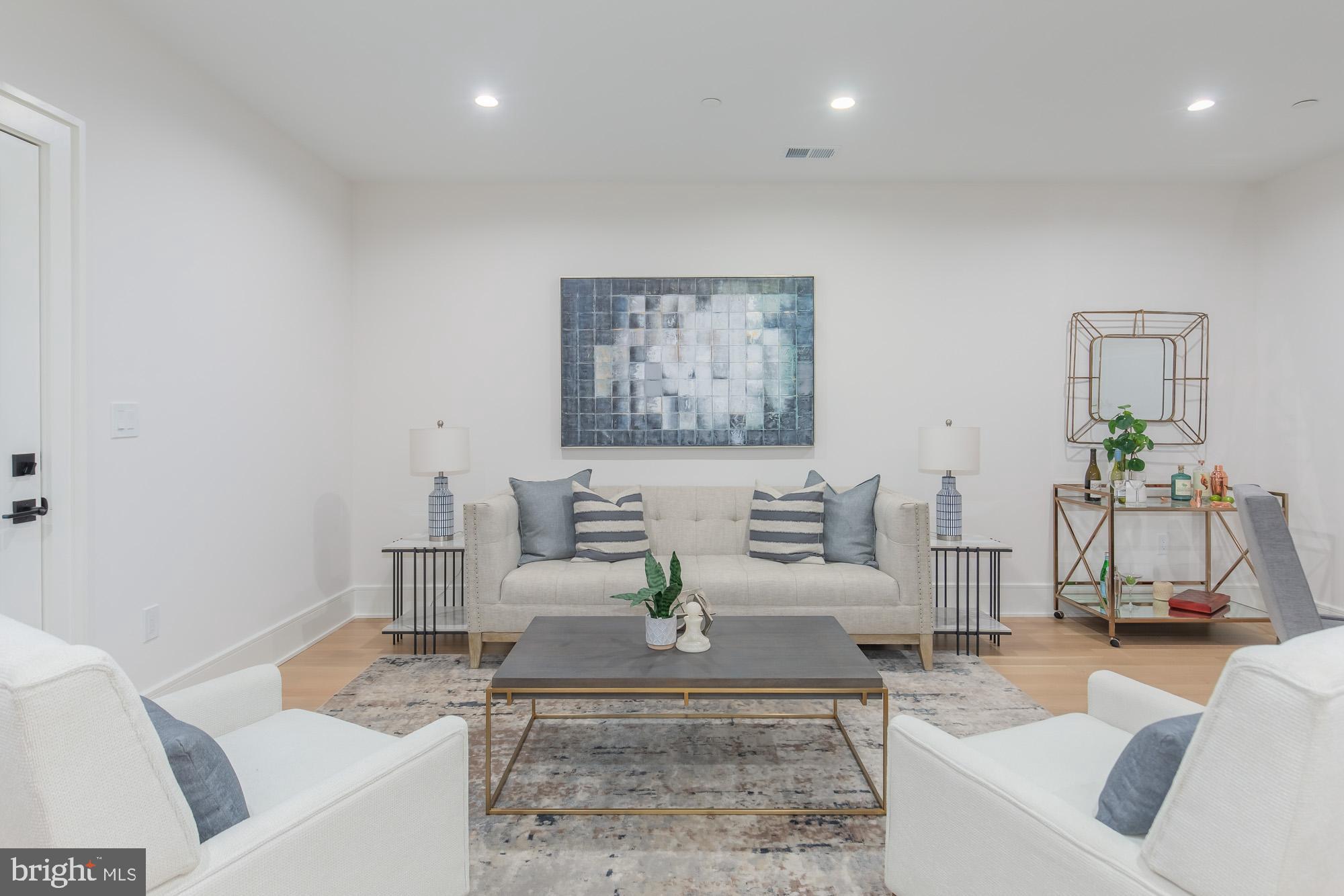 EDGEMOOR - Residential