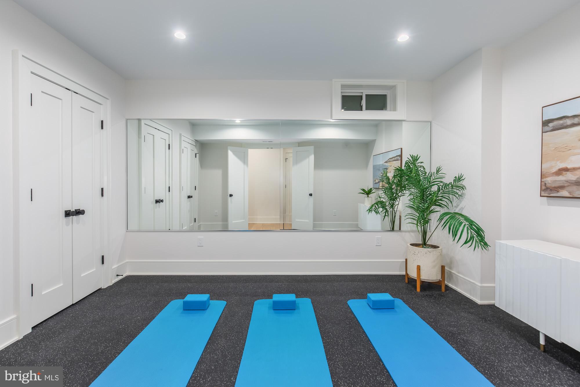 EDGEMOOR - Residential