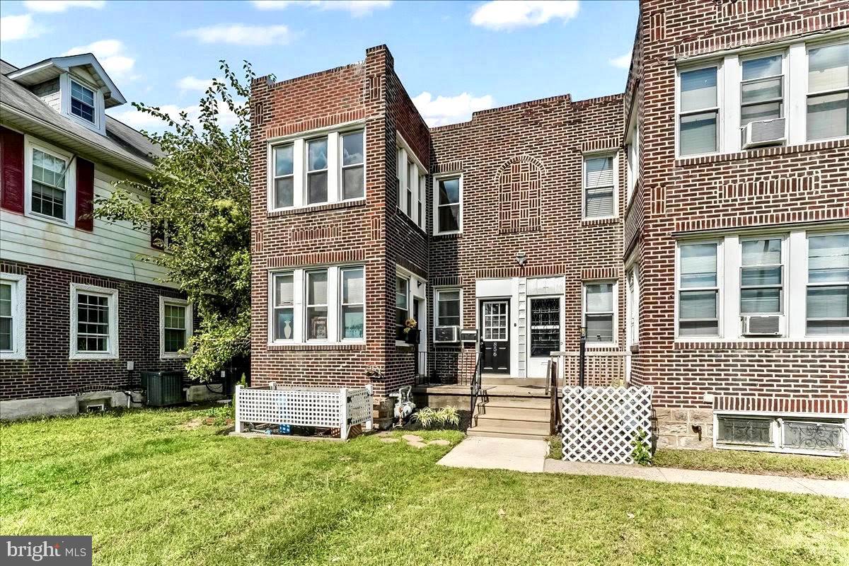 SHARON HILL - Residential Lease