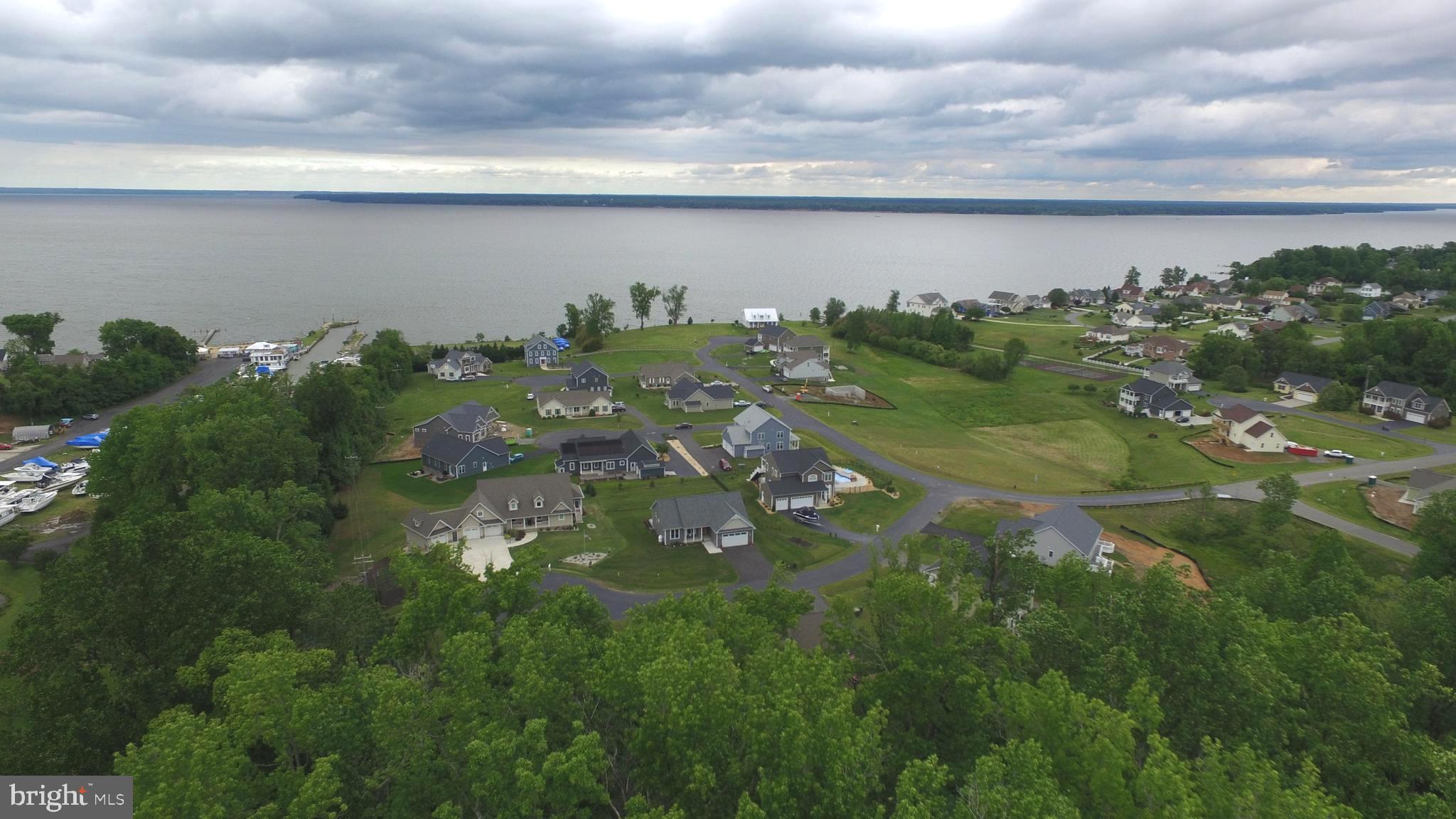 POTOMAC LANDING - Land