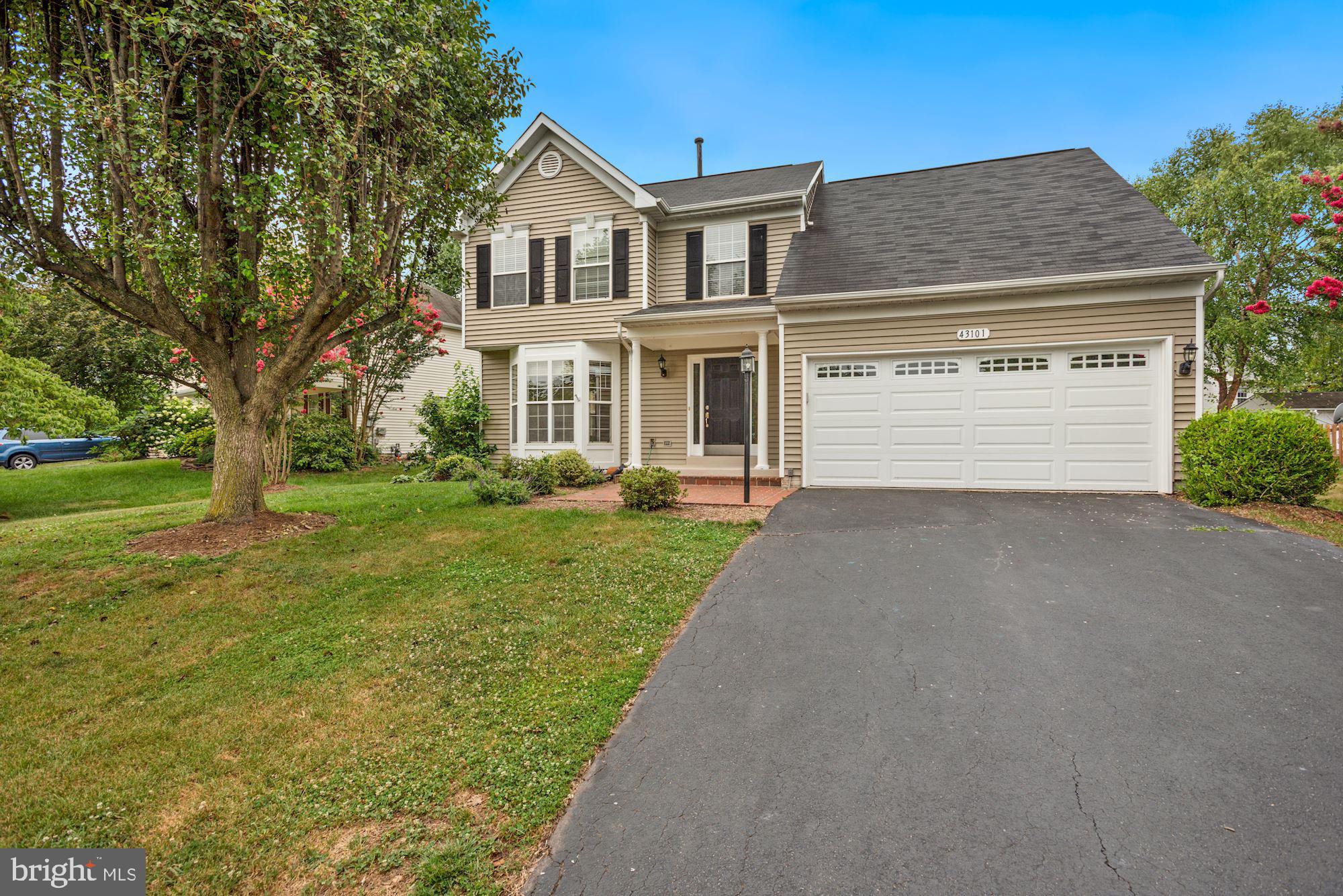 ASHBURN FARM - Residential Lease