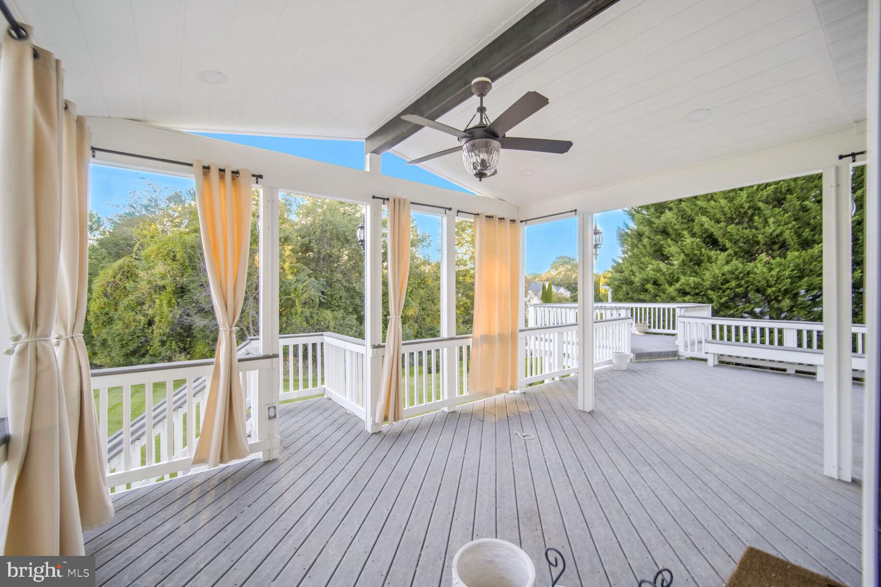 HAMPSHIRE GREENS - Residential