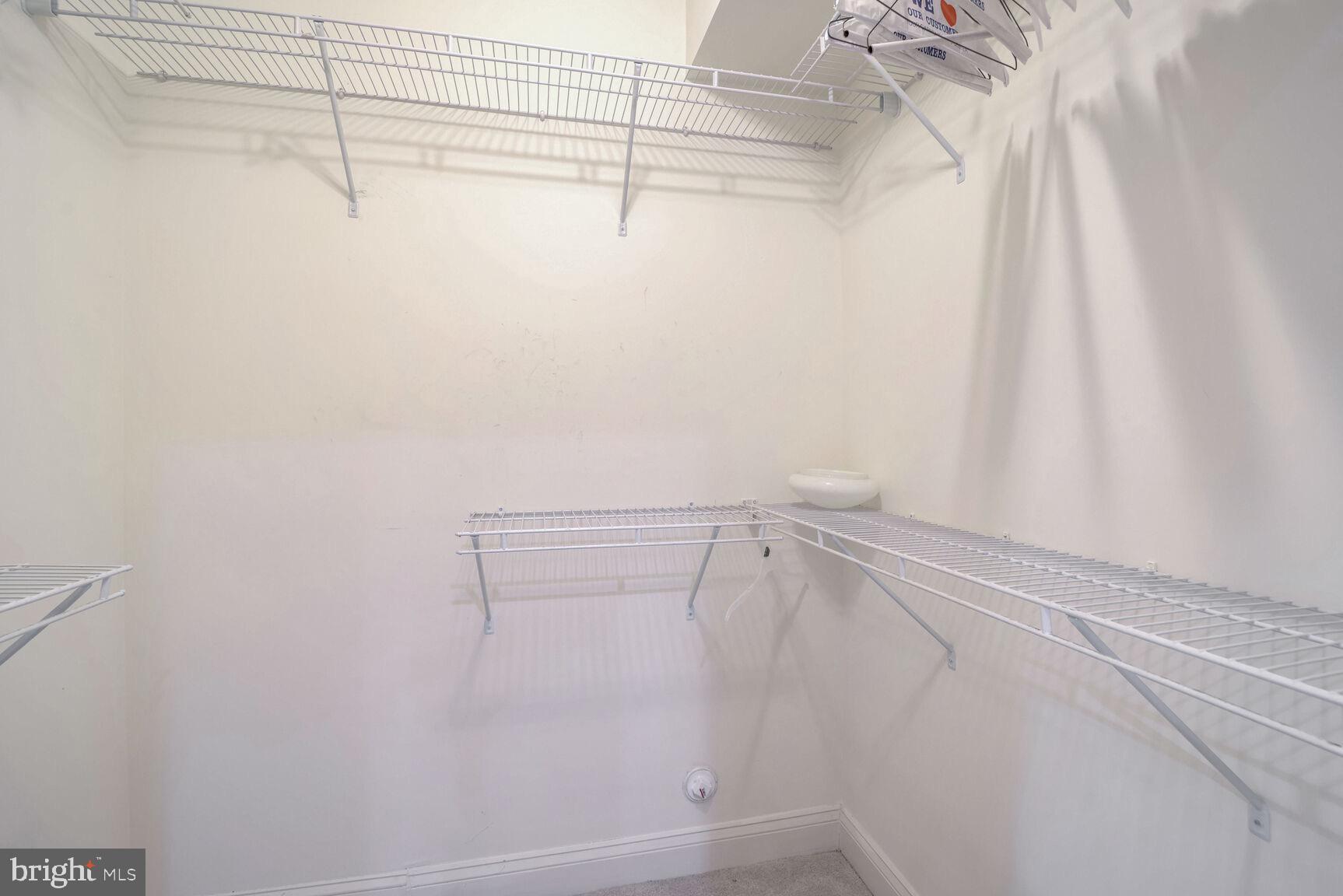 HAMPSHIRE GREENS - Residential