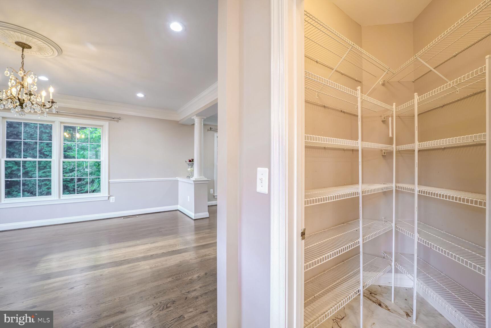 HAMPSHIRE GREENS - Residential