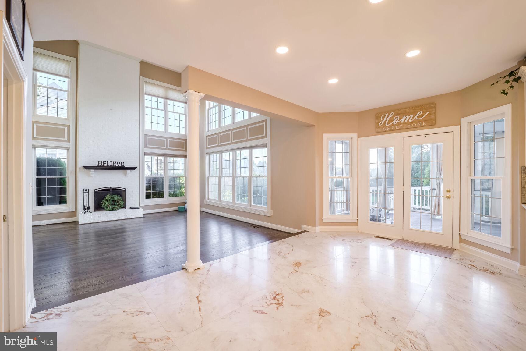 HAMPSHIRE GREENS - Residential