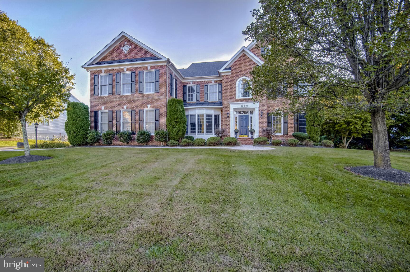 HAMPSHIRE GREENS - Residential