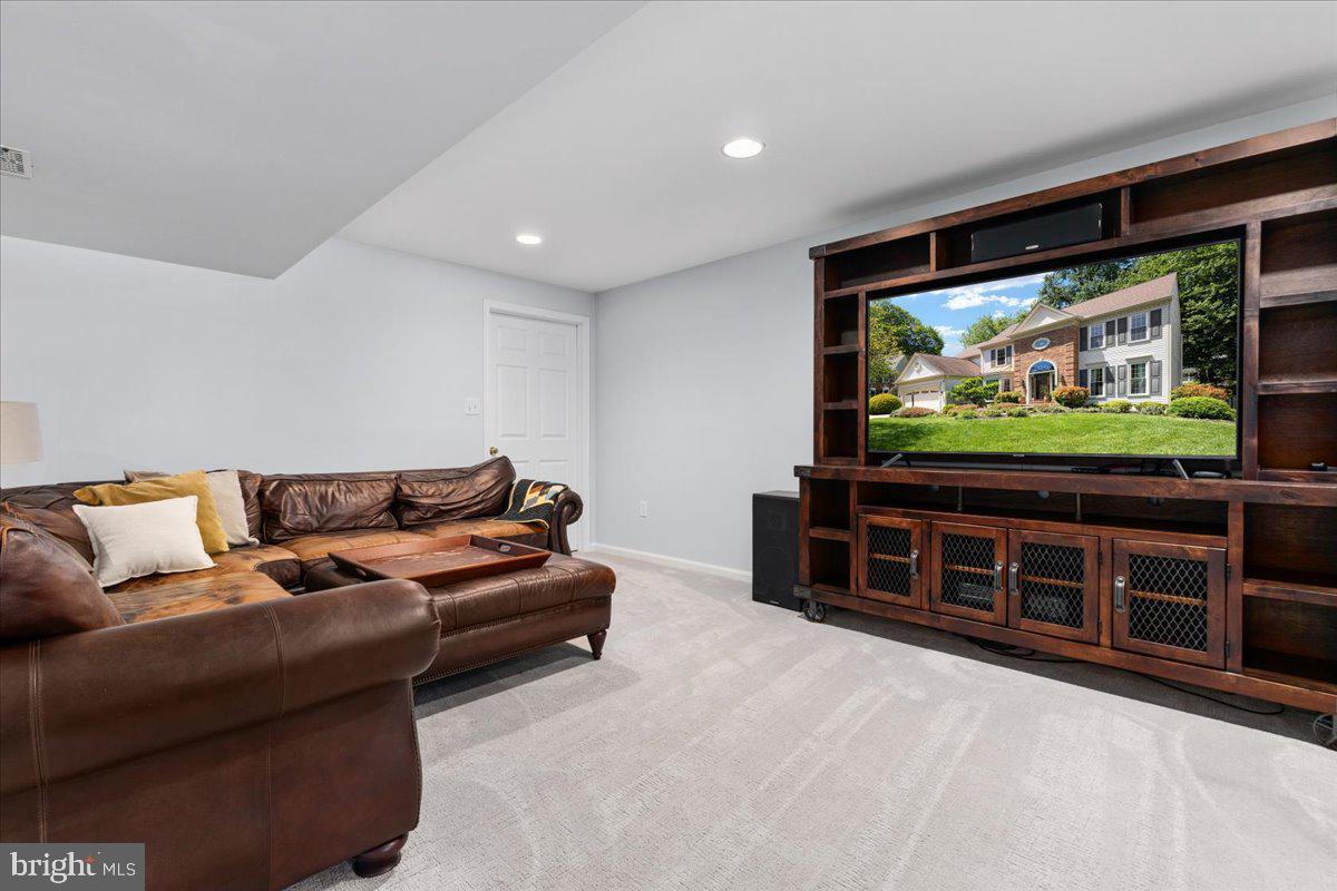 CASCADES/POTOMAC - Residential
