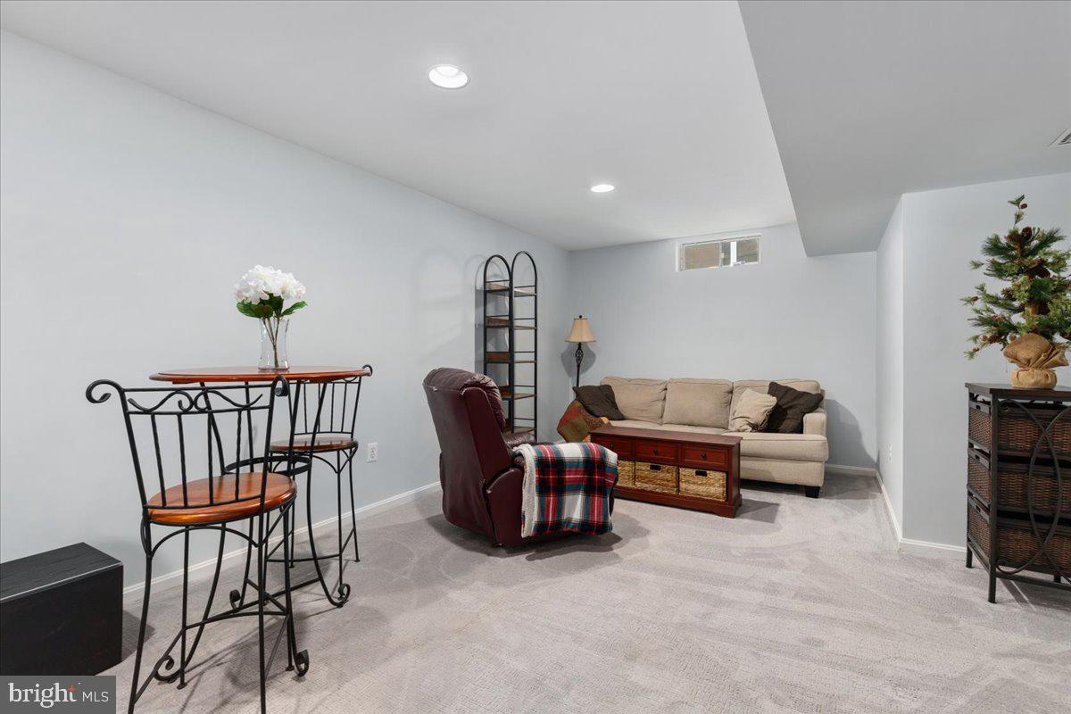 CASCADES/POTOMAC - Residential