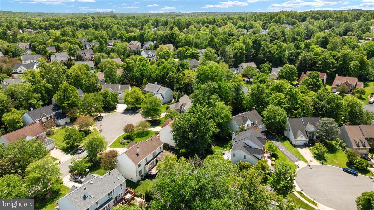CASCADES/POTOMAC - Residential
