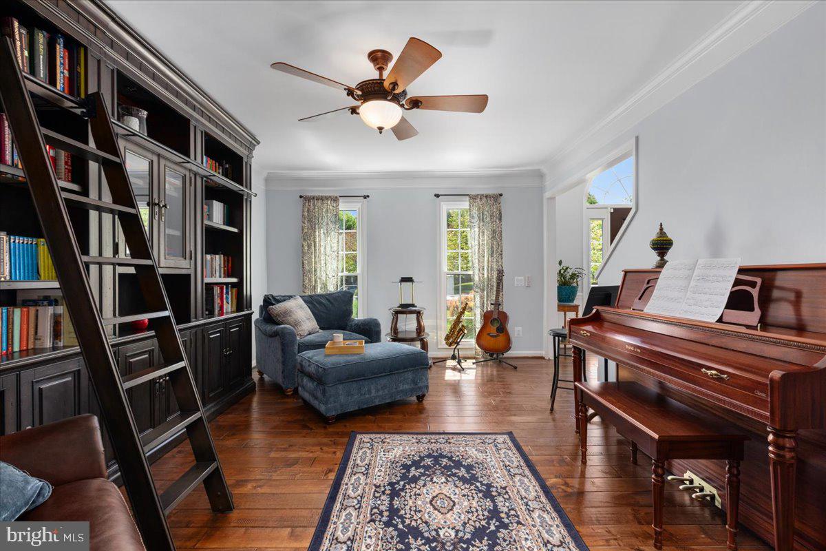 CASCADES/POTOMAC - Residential