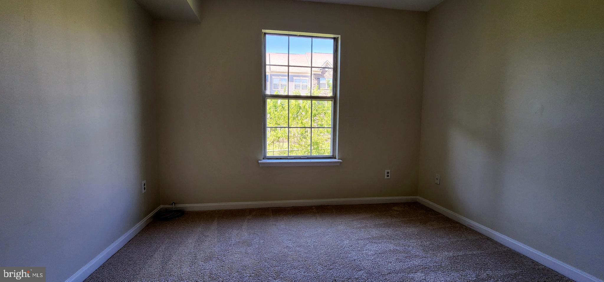 ROLLING OAKS - Residential