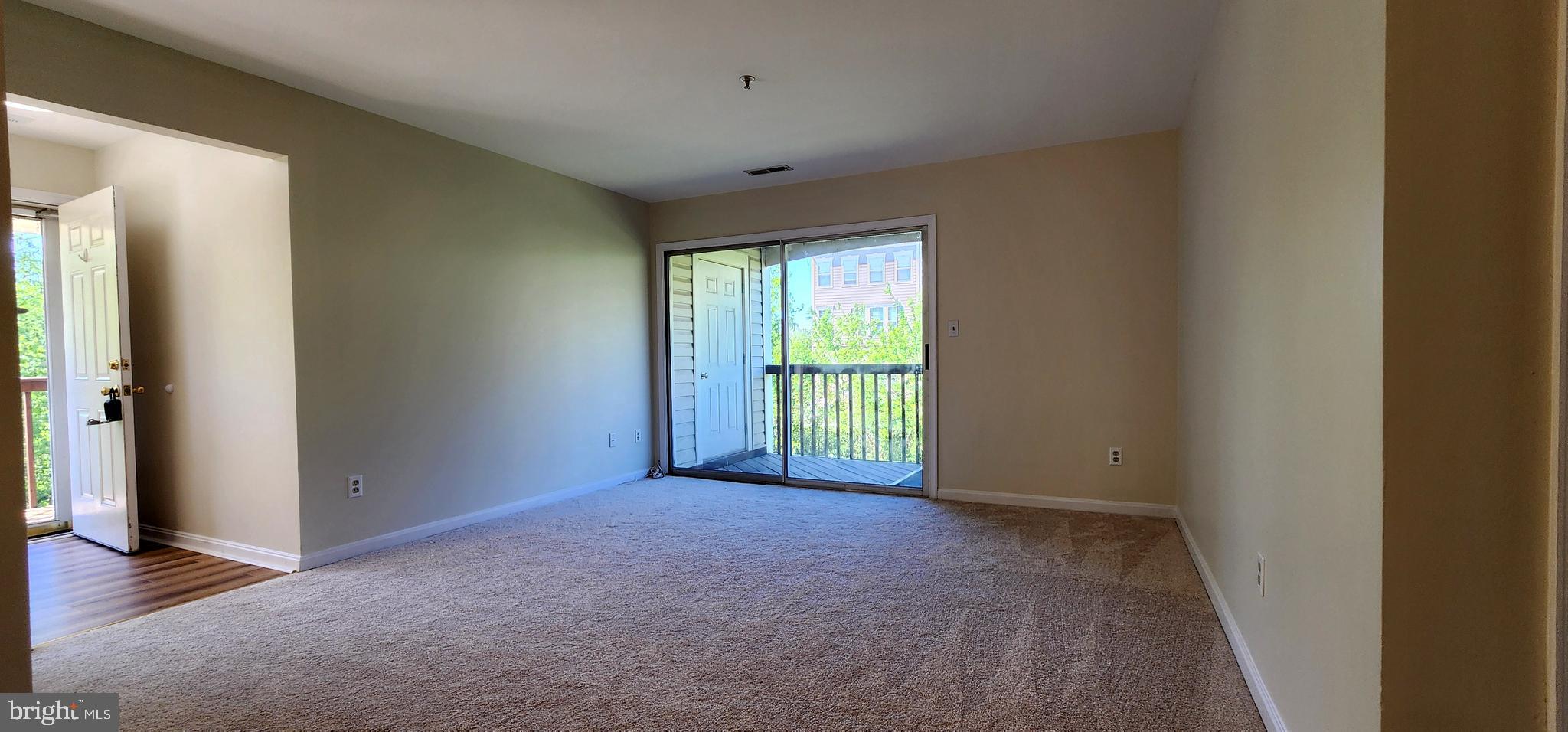 ROLLING OAKS - Residential