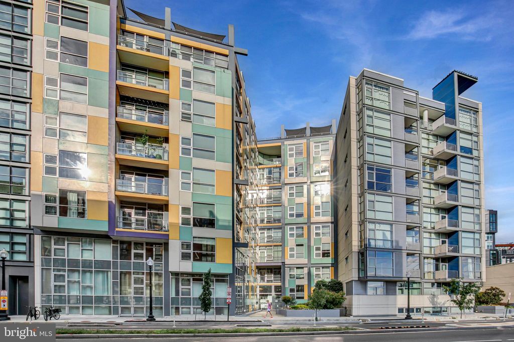 Photo of 929 Florida Avenue NW #2001, WASHINGTON, DC 20001 (MLS # DCDC2253544)