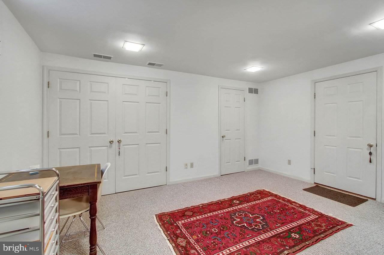 CHAMBERS RIDGE - Residential