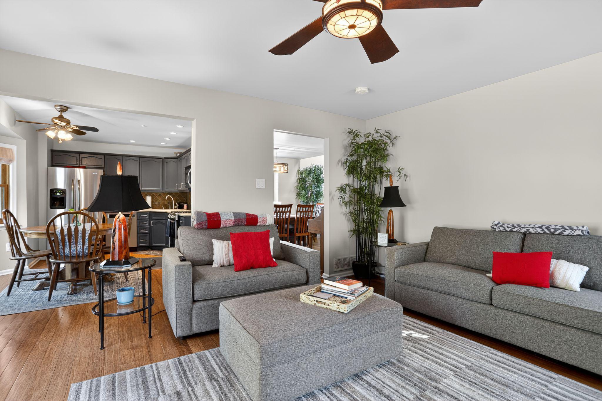 CREEK VIEW ESTS - Residential