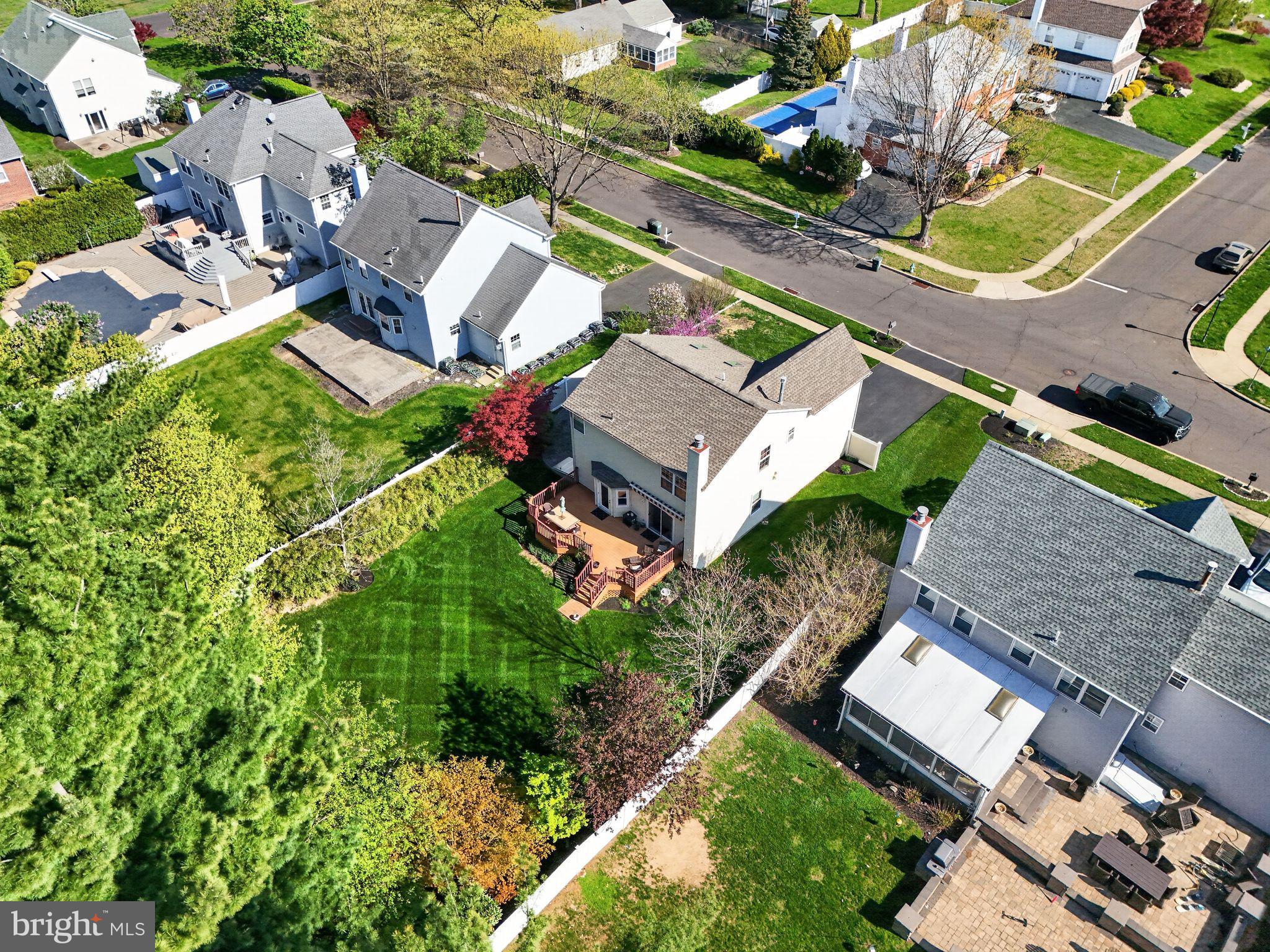 CREEK VIEW ESTS - Residential