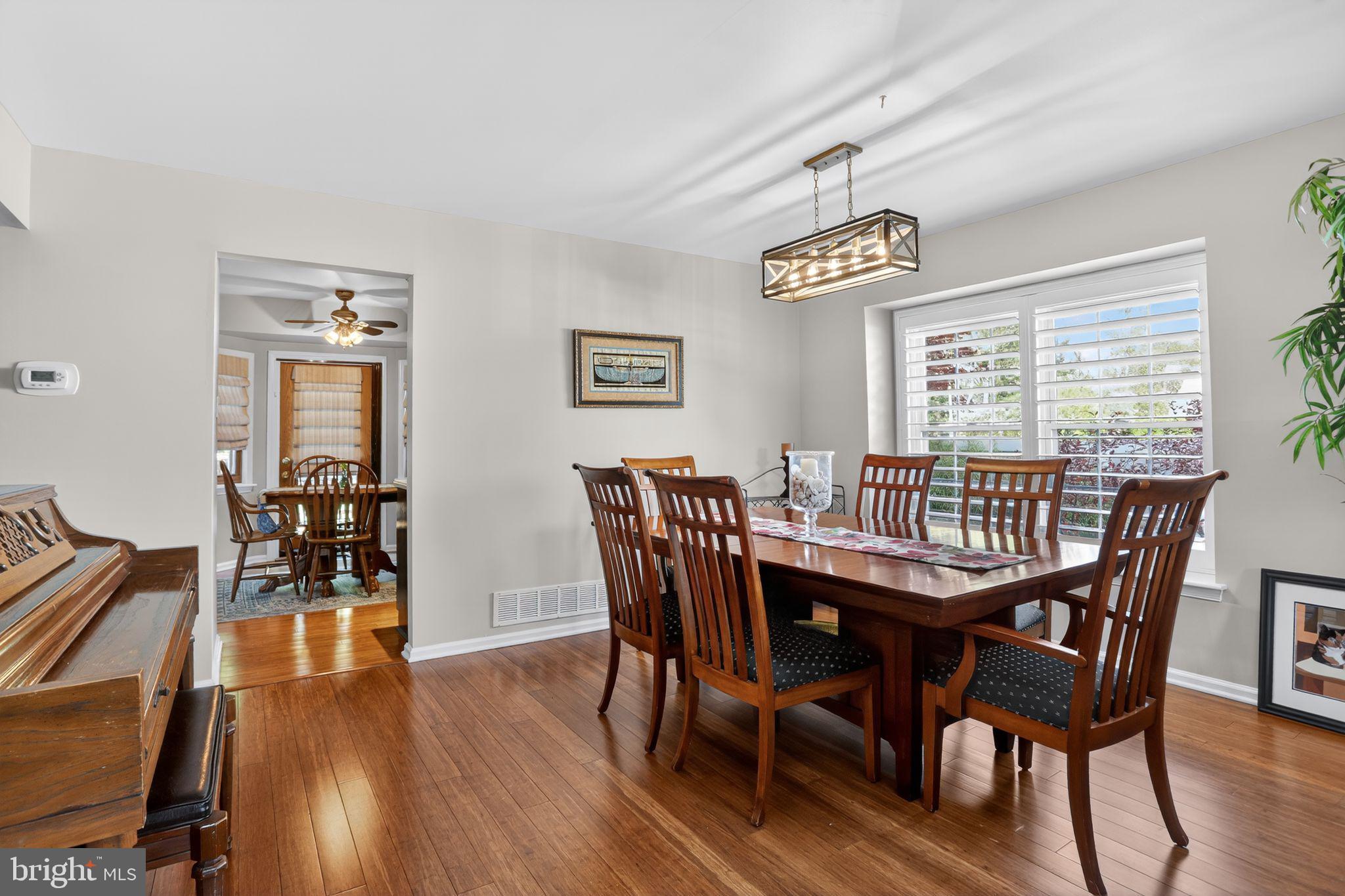 CREEK VIEW ESTS - Residential