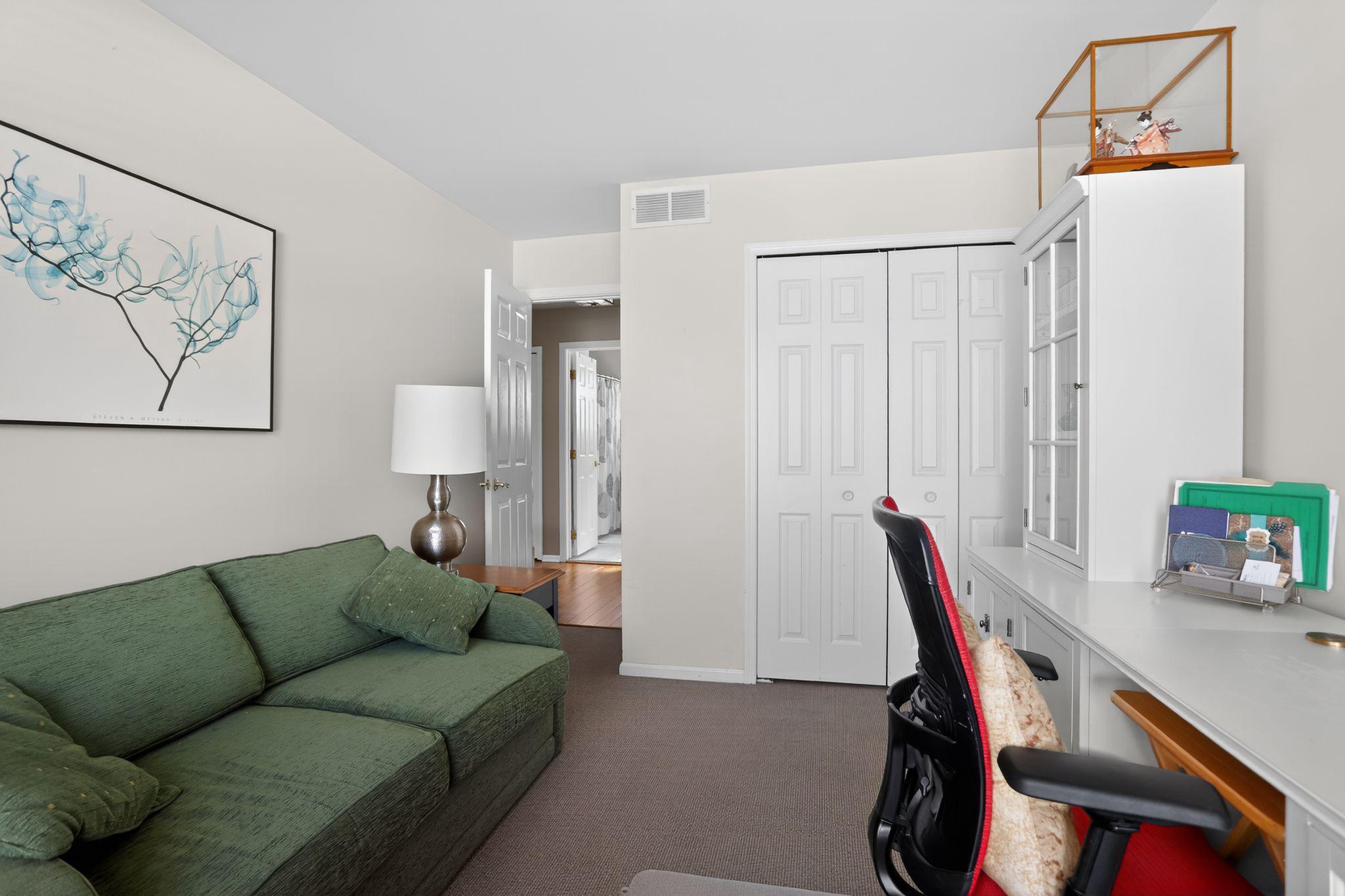 CREEK VIEW ESTS - Residential